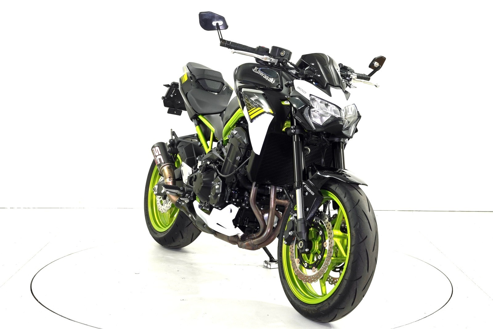 KAWASAKI Z 900 ABS-showroom-element-1