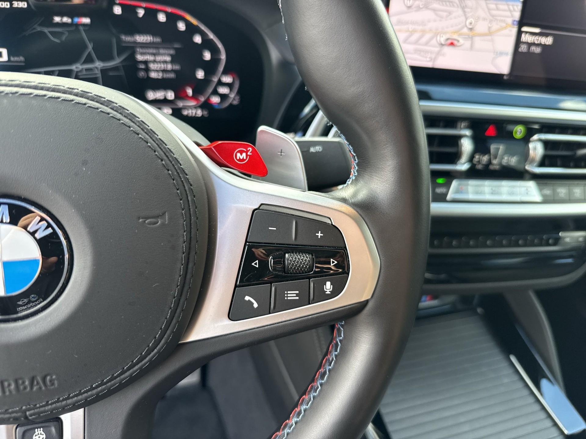 BMW X4M xDrive M Competition Steptronic-image-15