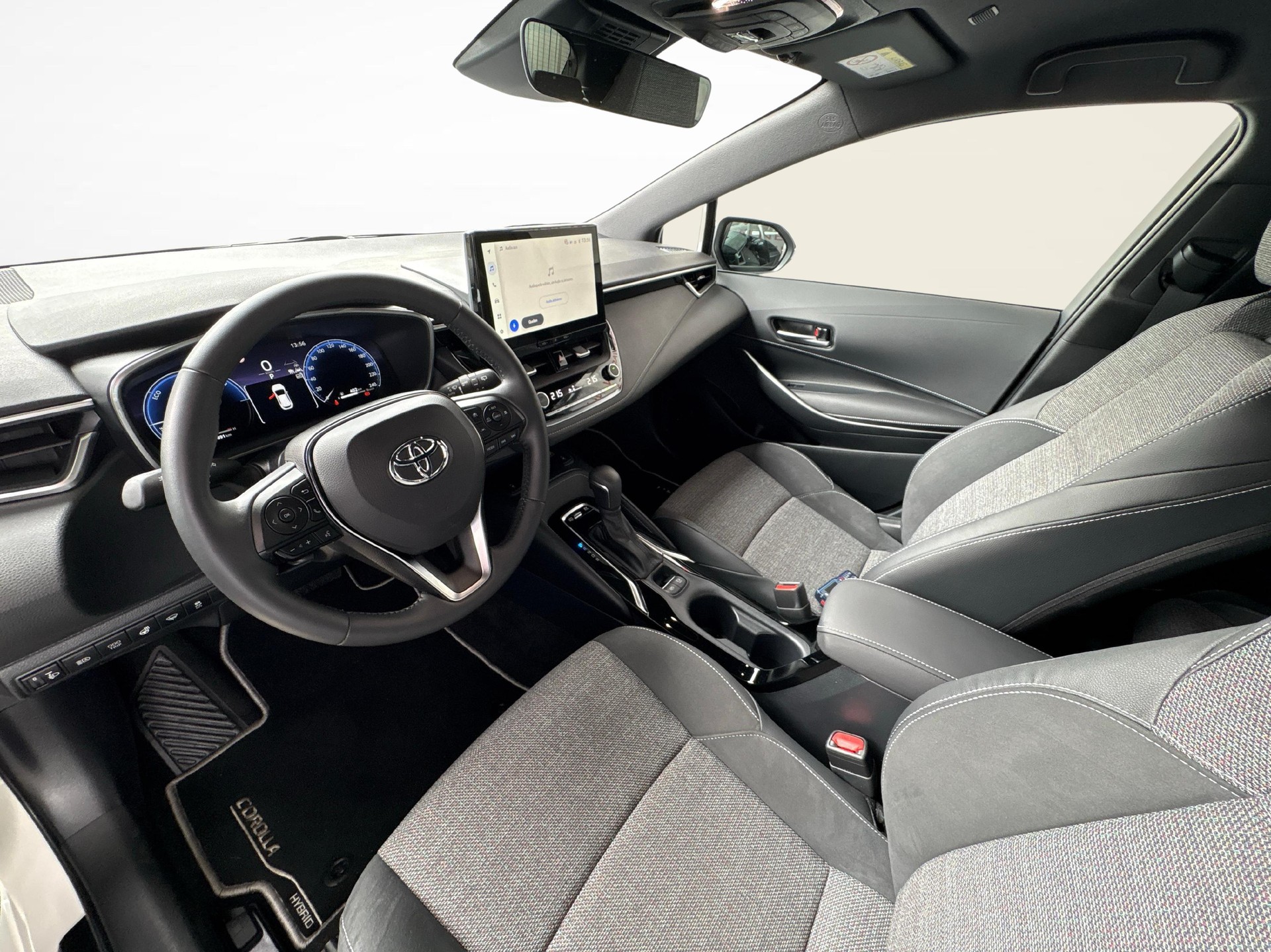 TOYOTA Corolla 1.8 HSD Trend-image-12