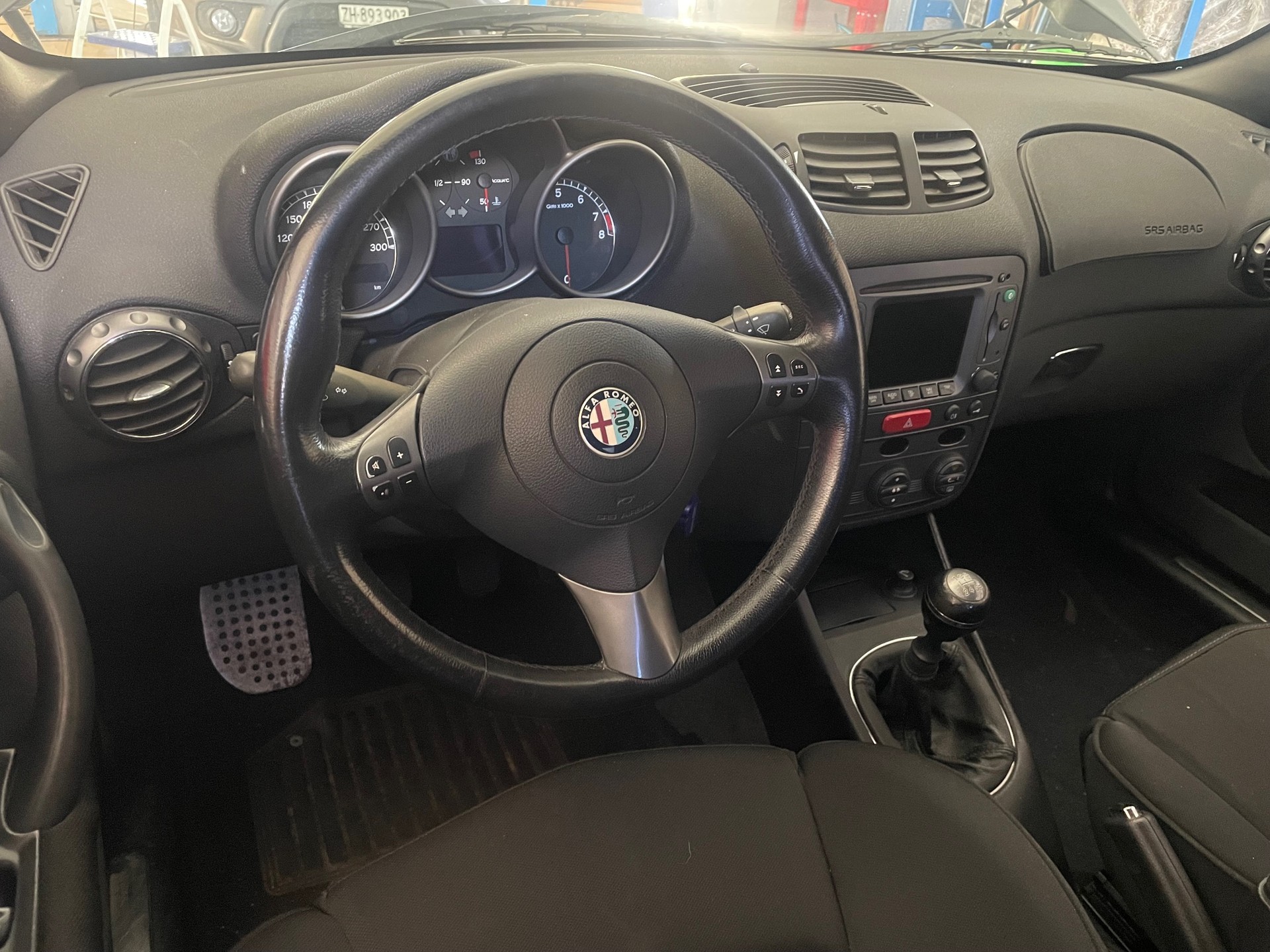 ALFA ROMEO 147 3.2 GTA, 250 PS, 6 Gang, *Klima-Aut.*, Sportsitze, Neu aufgebaut. Von Alfa Kenner für Alfa Liebhaber-image-8