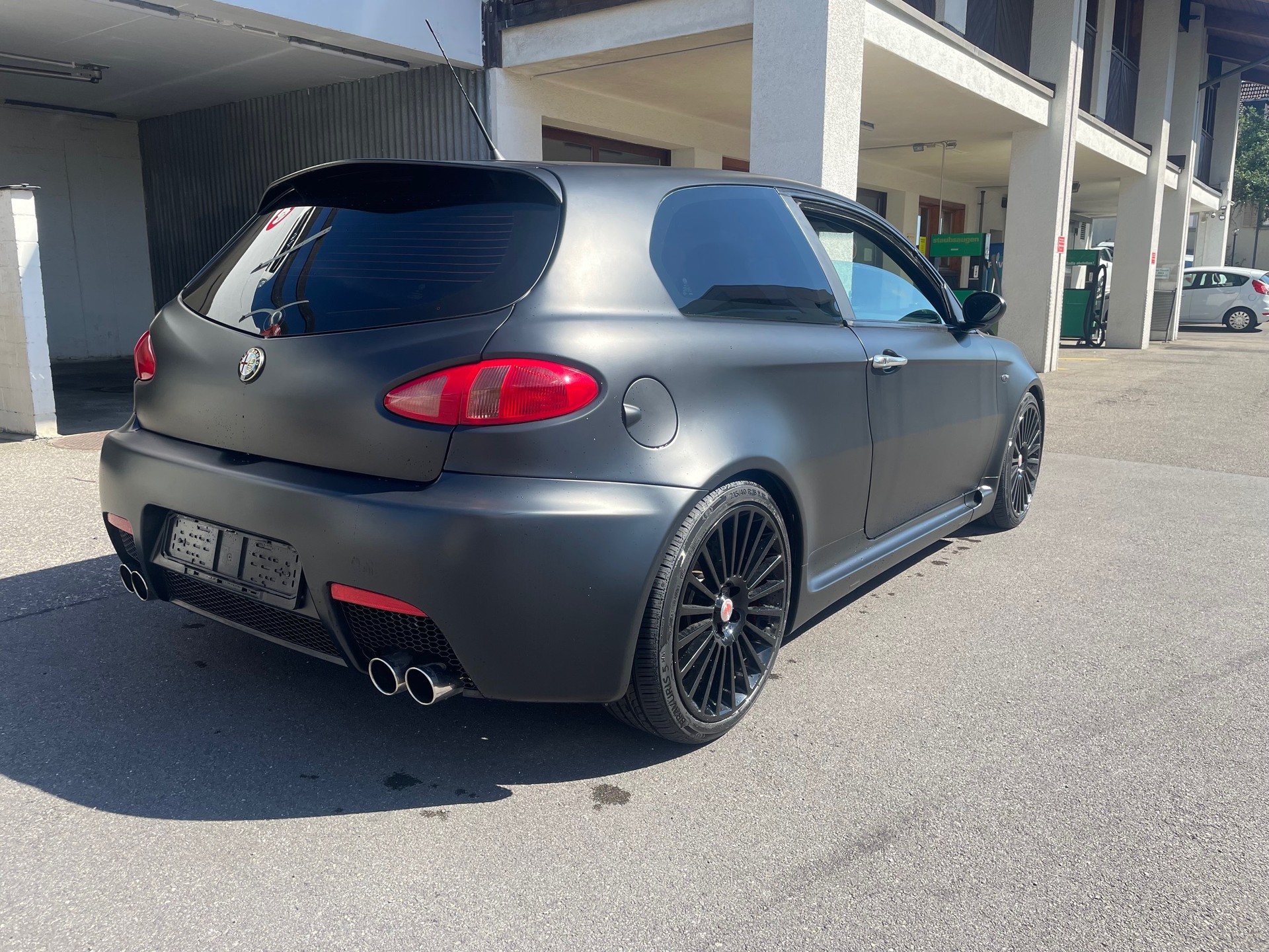 ALFA ROMEO 147 3.2 GTA, 250 PS, 6 Gang, *Klima-Aut.*, Sportsitze, Neu aufgebaut. Von Alfa Kenner für Alfa Liebhaber-image-1