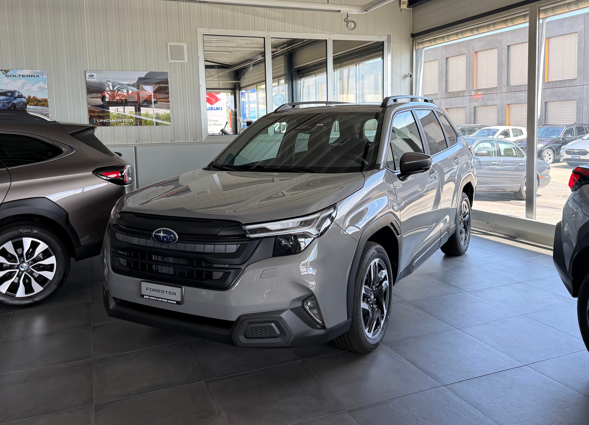SUBARU Forester 2.0i e-Boxer Swiss Plus-image-3