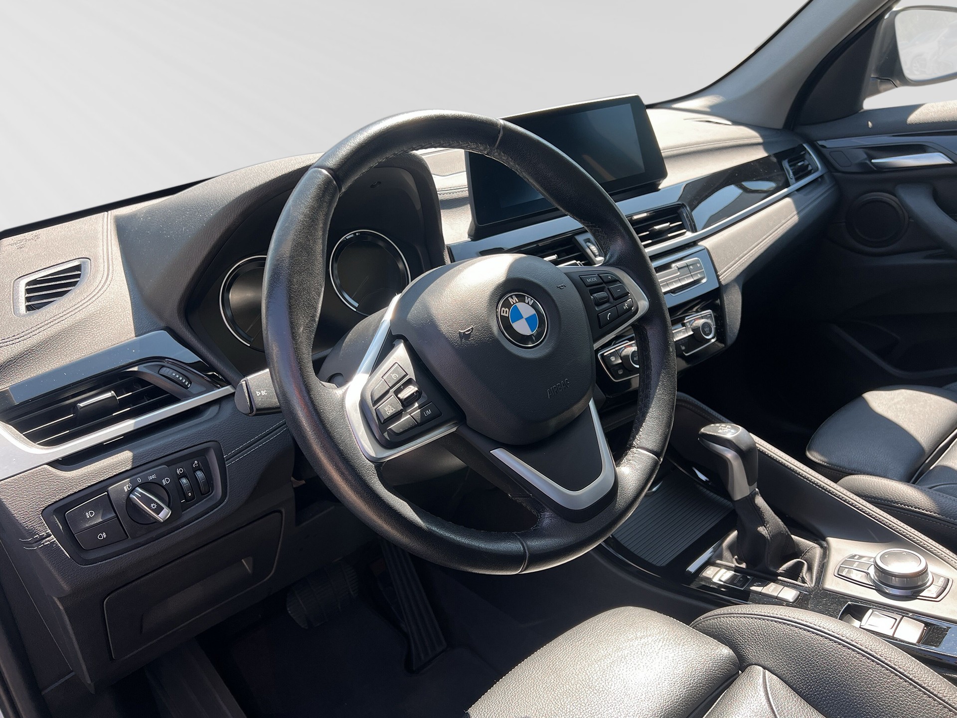 BMW X1 xDrive 25e Sport Line Steptronic-image-3