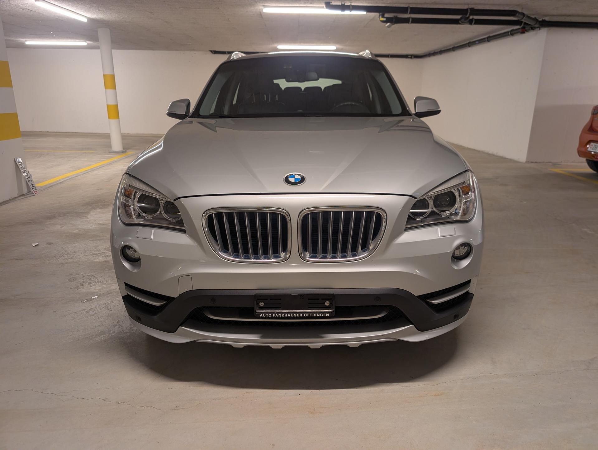 BMW X1 xDrive 20i xLine Steptronic-image-0