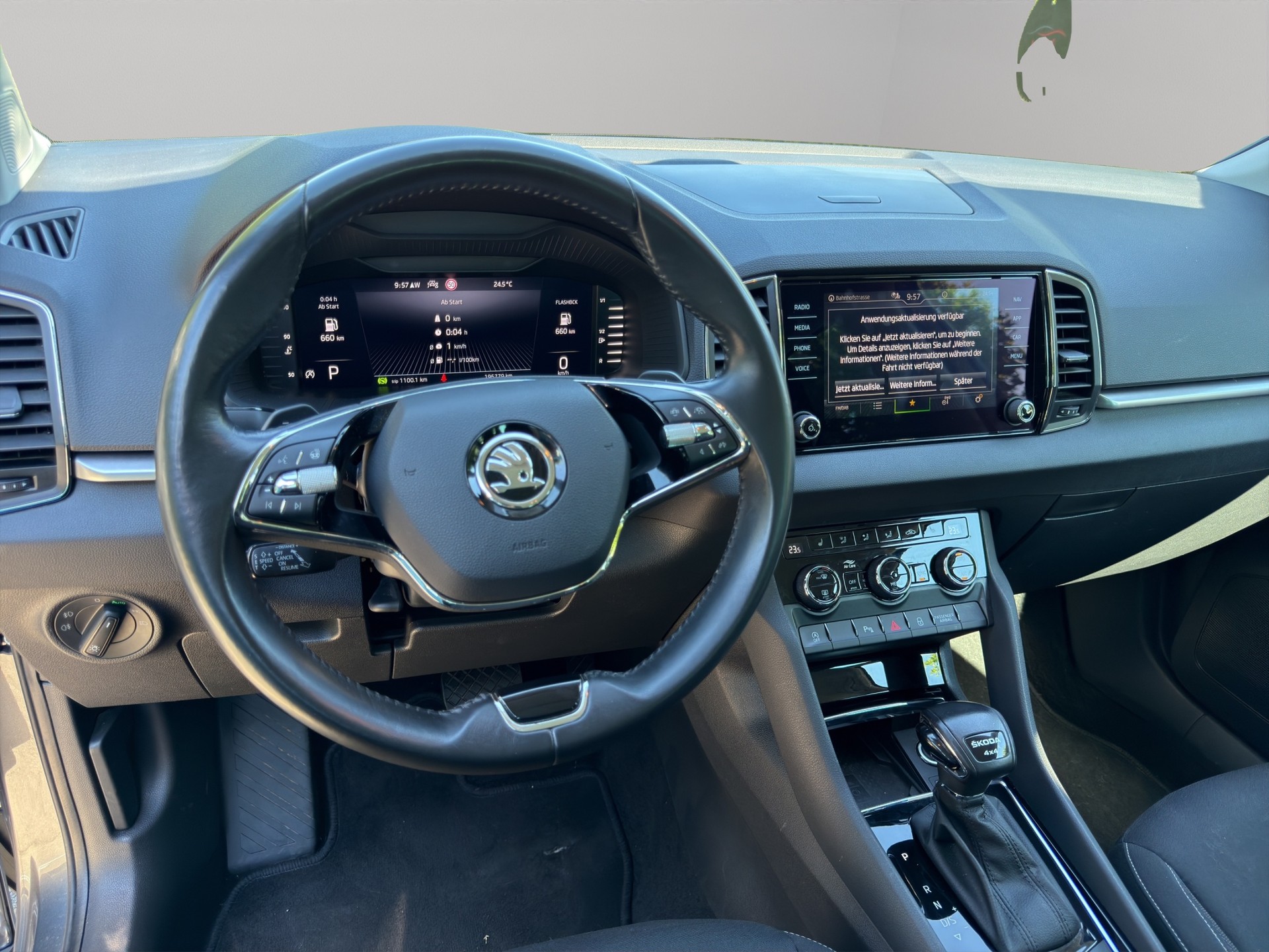 SKODA Karoq 2.0 TDI CR Ambition 4x4 DSG-image-15