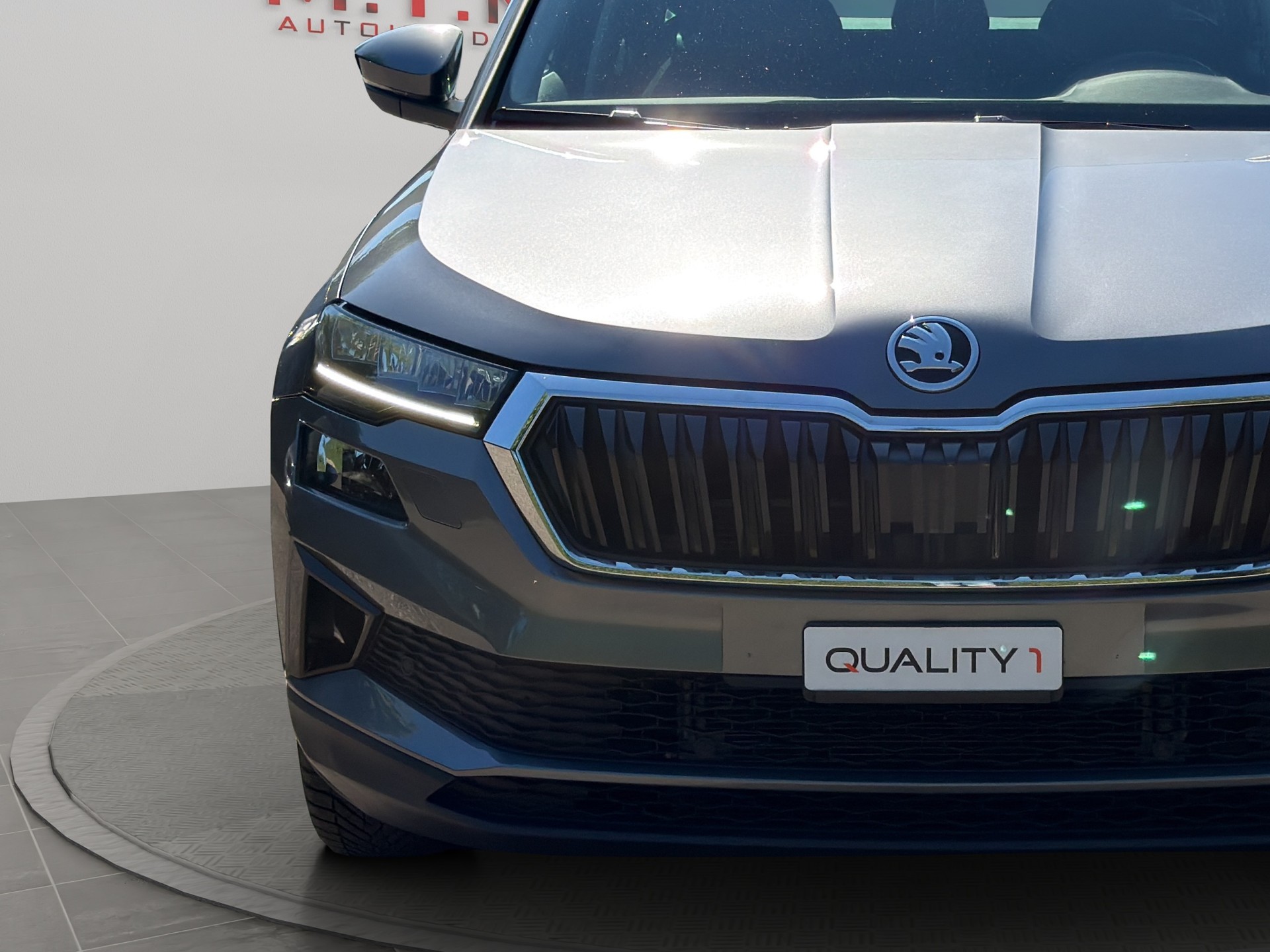 SKODA Karoq 2.0 TDI CR Ambition 4x4 DSG-image-3