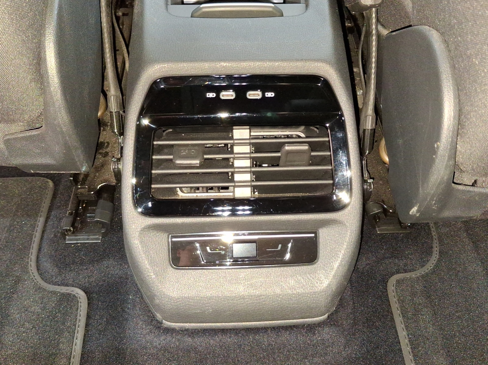 VW ID.4 GTX 77 kWh 4Motion-image-11