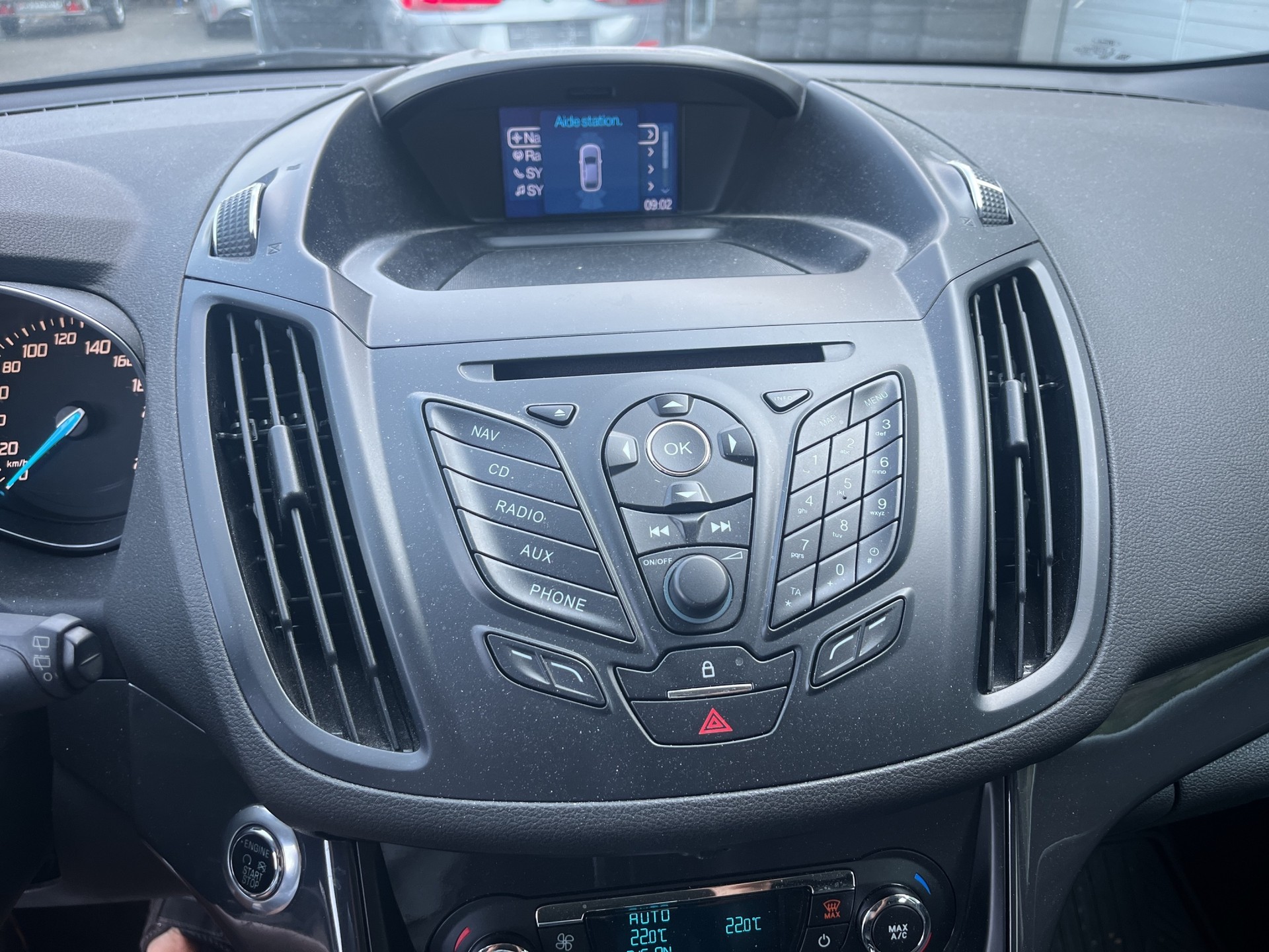 FORD Kuga 2.0 TDCi Titanium 4WD PowerShift-image-12