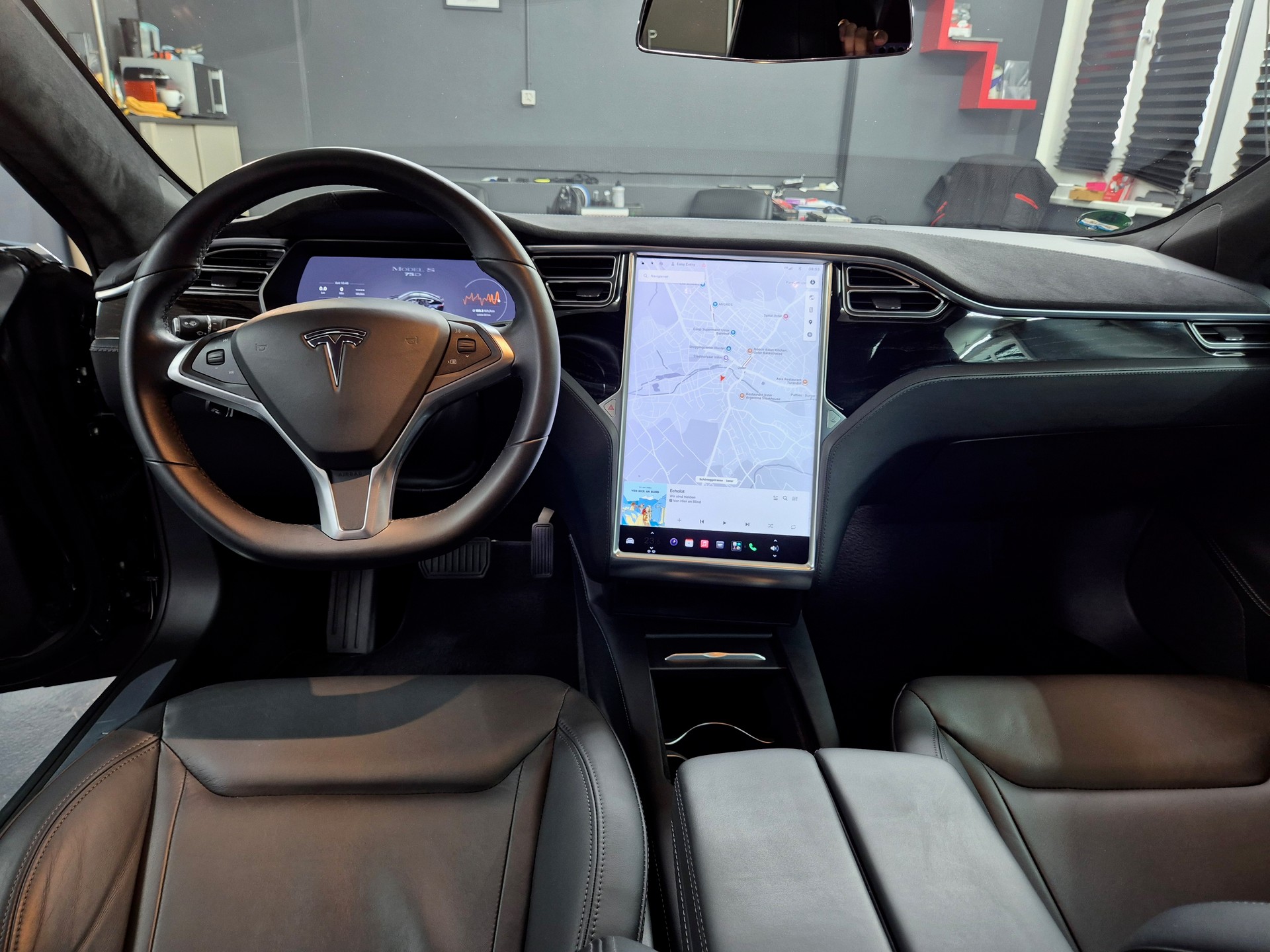 TESLA 75 D-image-7