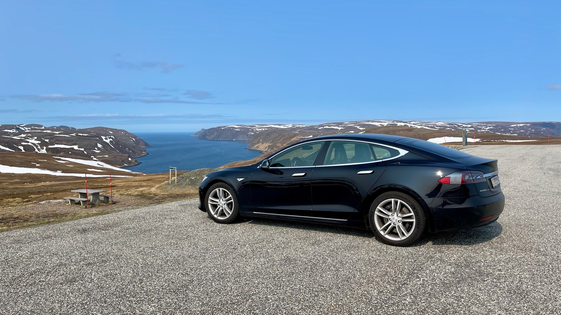 TESLA 75 D-image-11