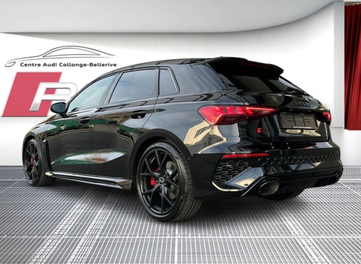AUDI 2.5 TFSI quattro S-Tronic-image-5