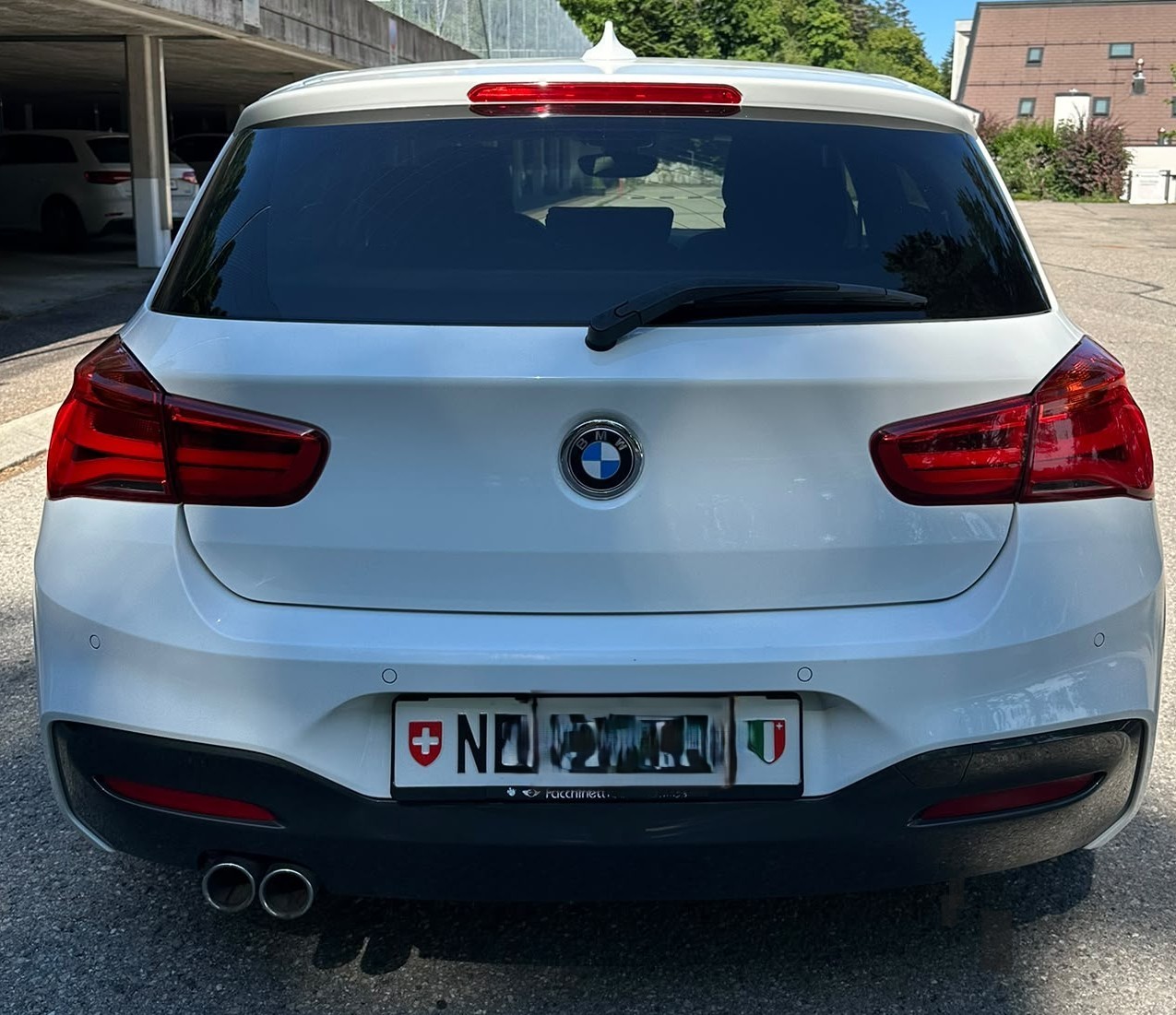 BMW 120d xDrive SAG M Sport-image-5