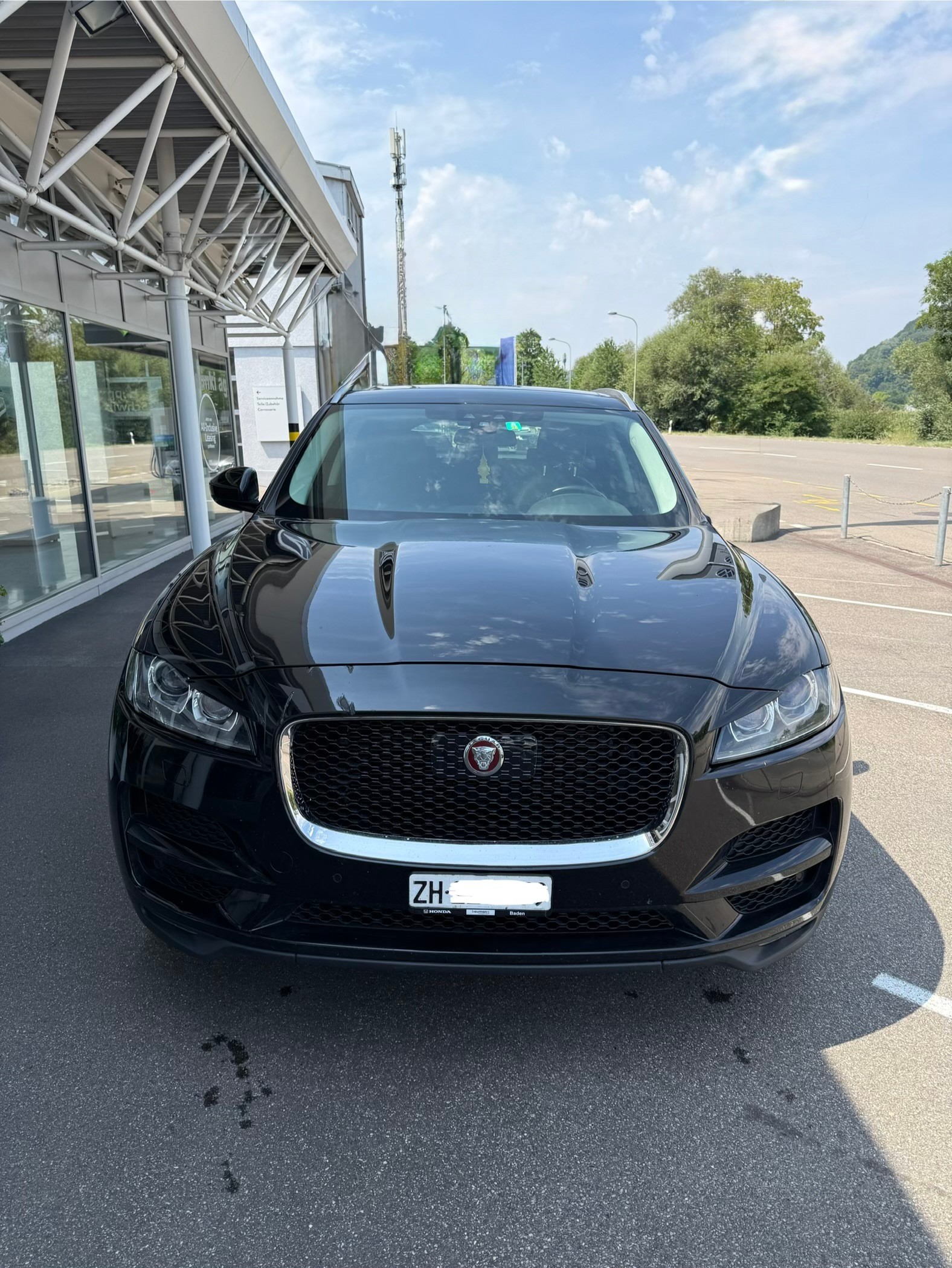 JAGUAR 2.0 D 240 Advantage AWD-image-7