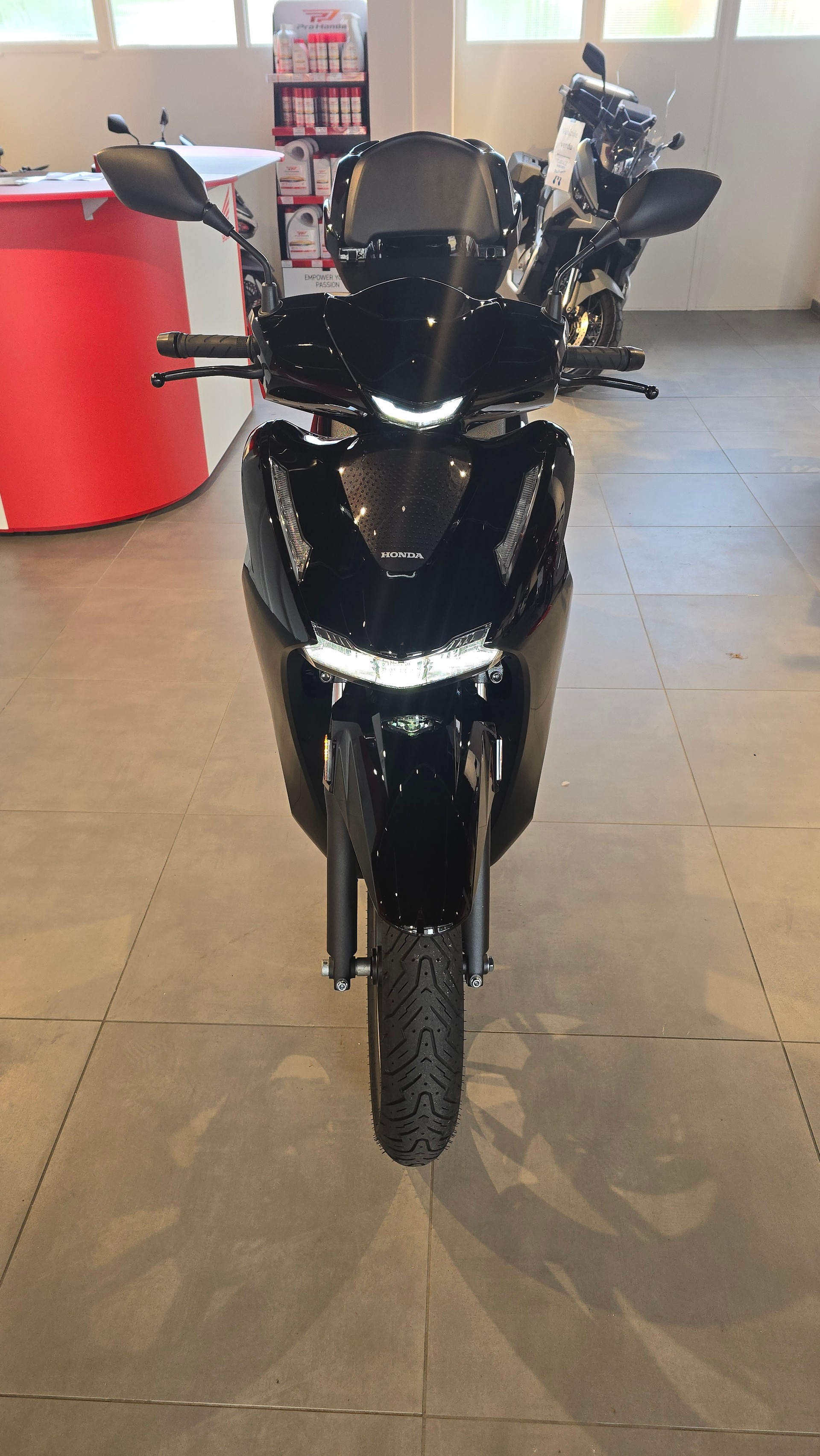 HONDA SH 350-image-2