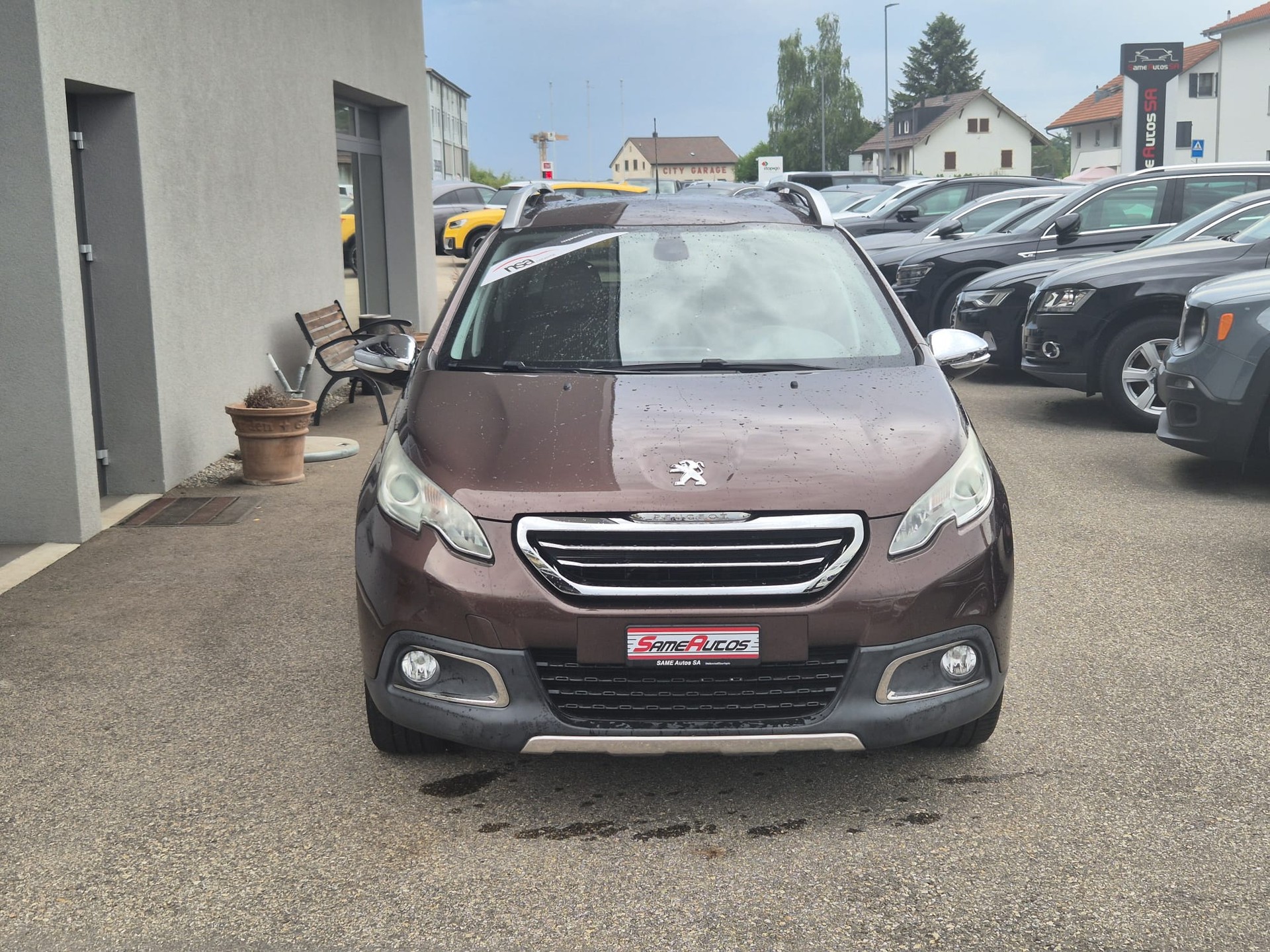 PEUGEOT 2008 1.2 VTI Allure ETG5-image-5