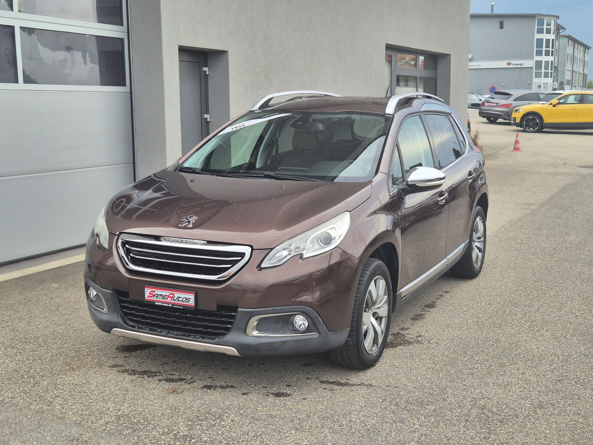 PEUGEOT 2008 1.2 VTI Allure ETG5-image-4