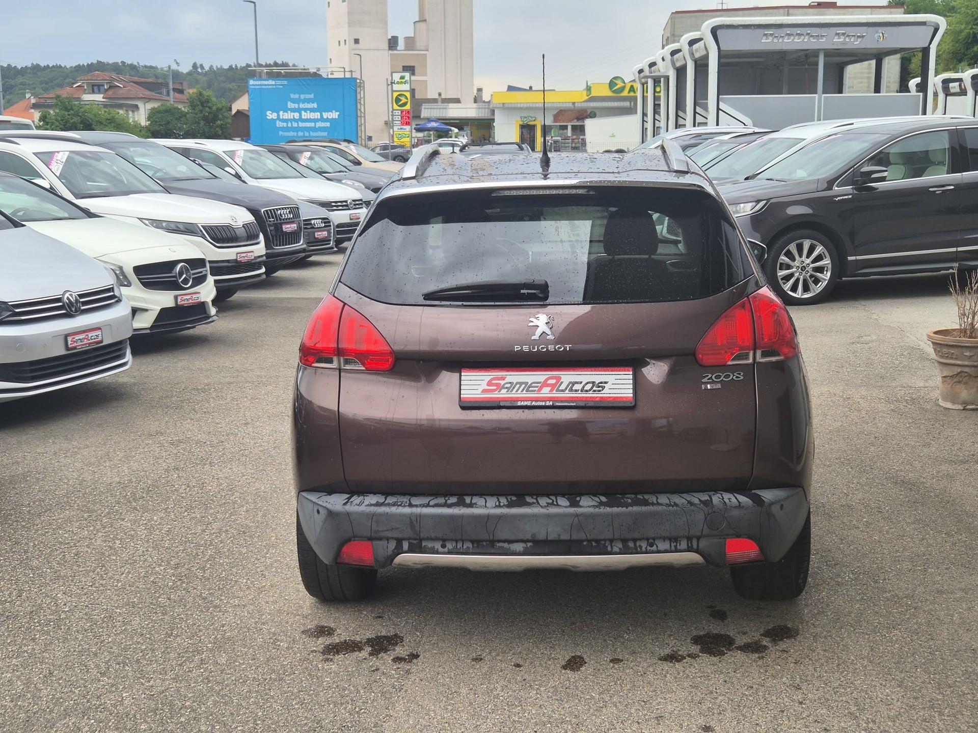 PEUGEOT 2008 1.2 VTI Allure ETG5-image-2