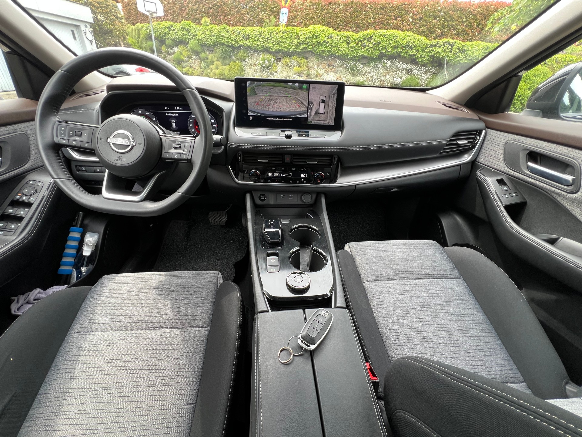 NISSAN Nissan X-Trail 1.5 VC-T N-Connecta e-4orce 7P-image-4