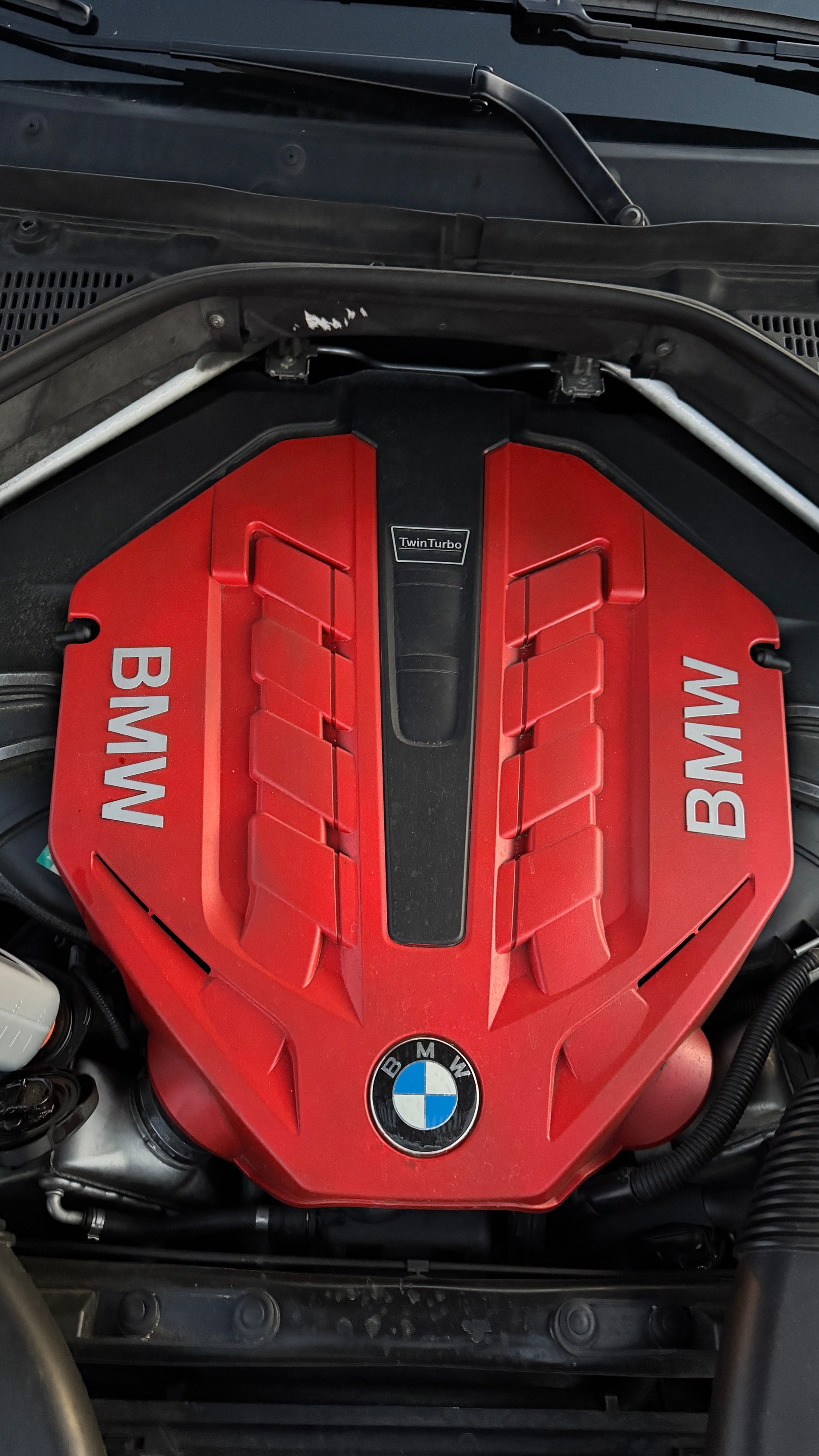 BMW X6 50i xDrive-image-5