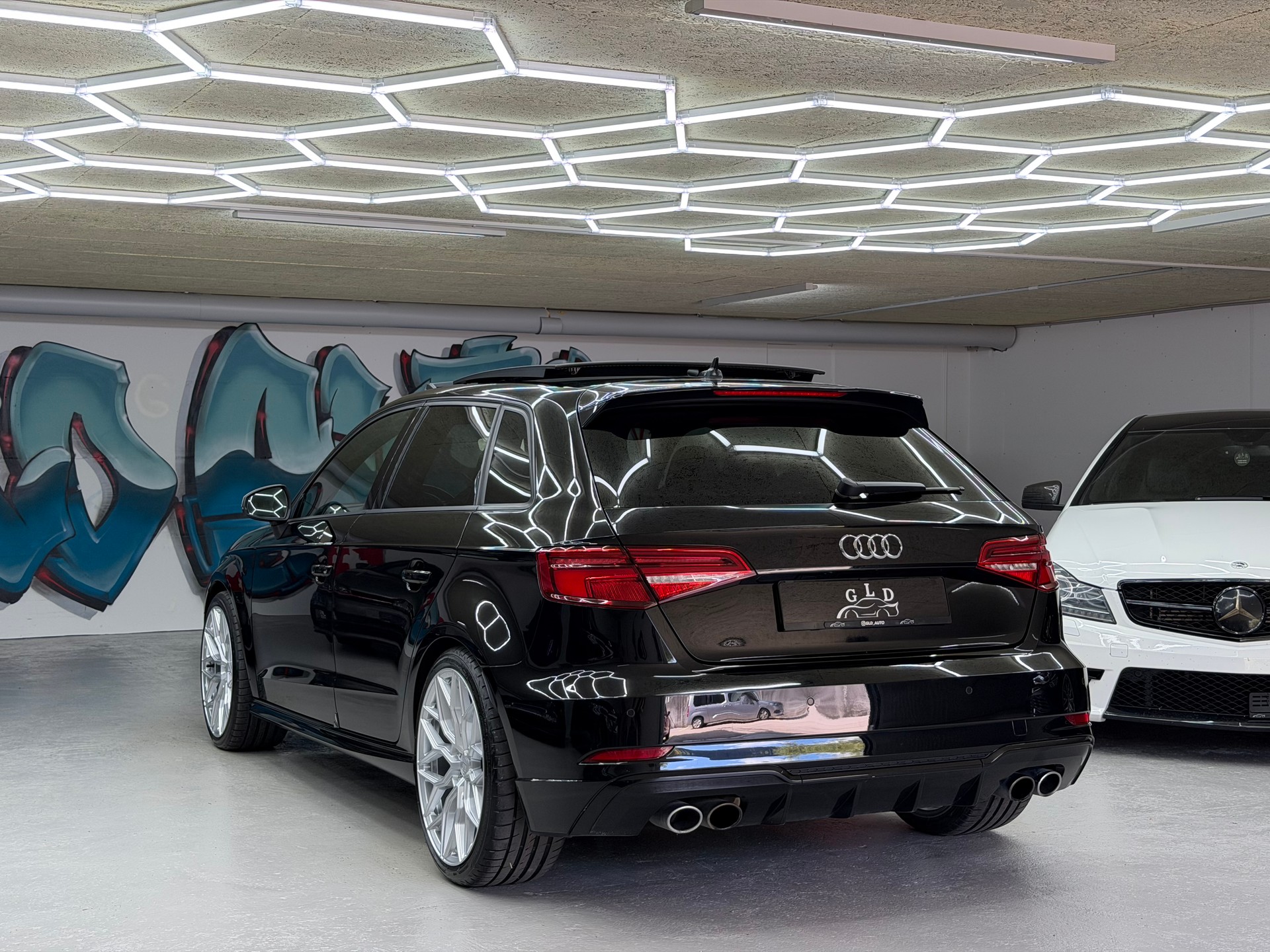 AUDI S3 Sportback 2.0 TFSI quattro S-tronic *19’ Silver wheels / no FAP/OPF / CH Auto*-image-3