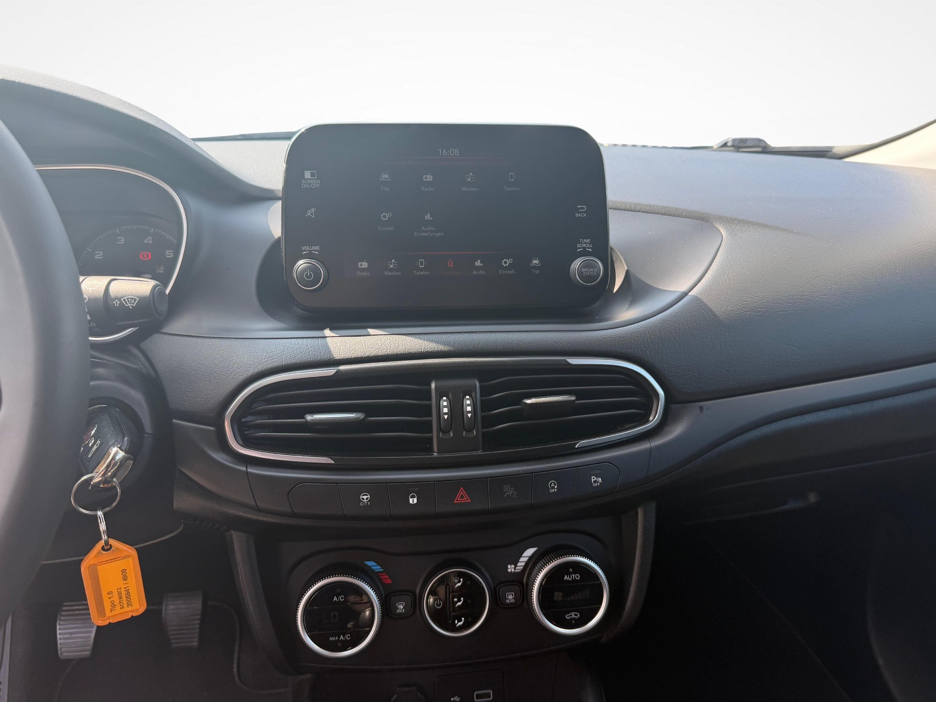 FIAT Tipo SW 1.0 T3 Cult Edition-image-6