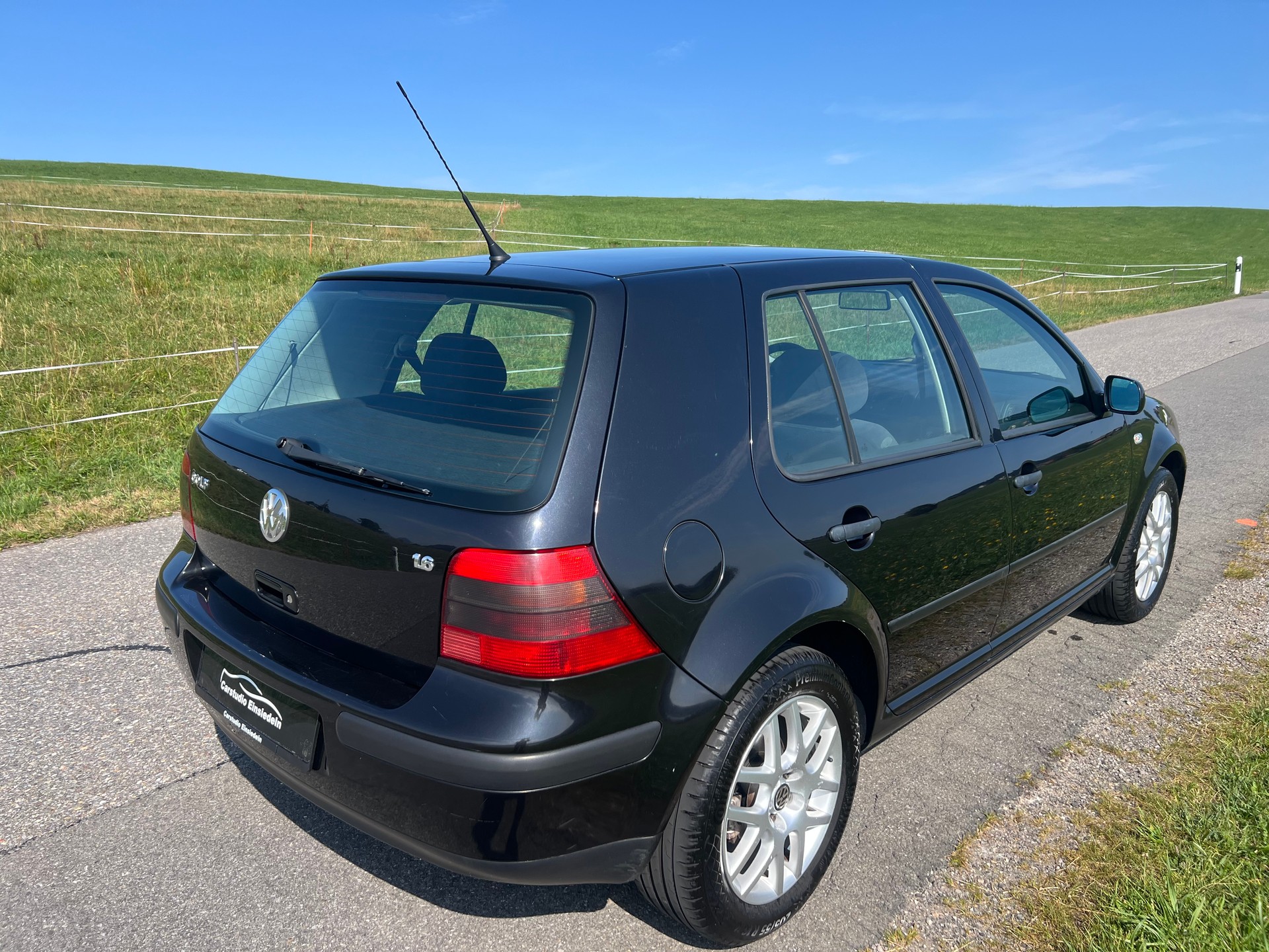 VW Golf 1.6 16V Comfortline-image-5