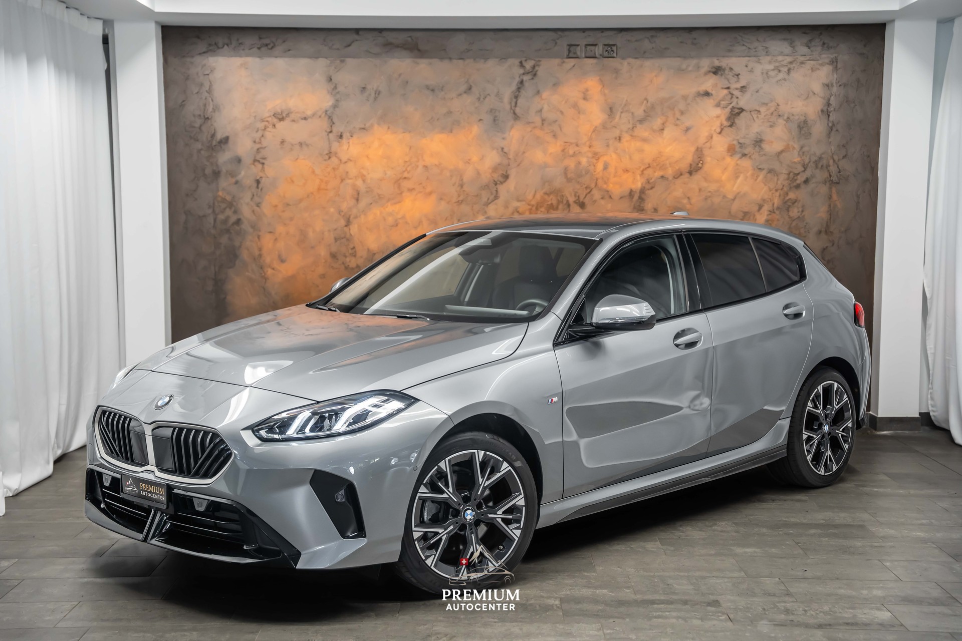 BMW 120d M Sport *Facelift*Leder*Fahrassist*M Felgen*-image-1