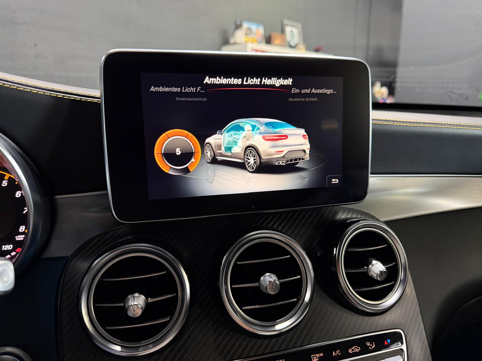 MERCEDES-BENZ GLC Coupé 63 S AMG Edition 1 Limited All Black 650PS Performance 4Matic+ 9G-Tronic *CH-Fahrzeug/2Jahre Garantie-image-26