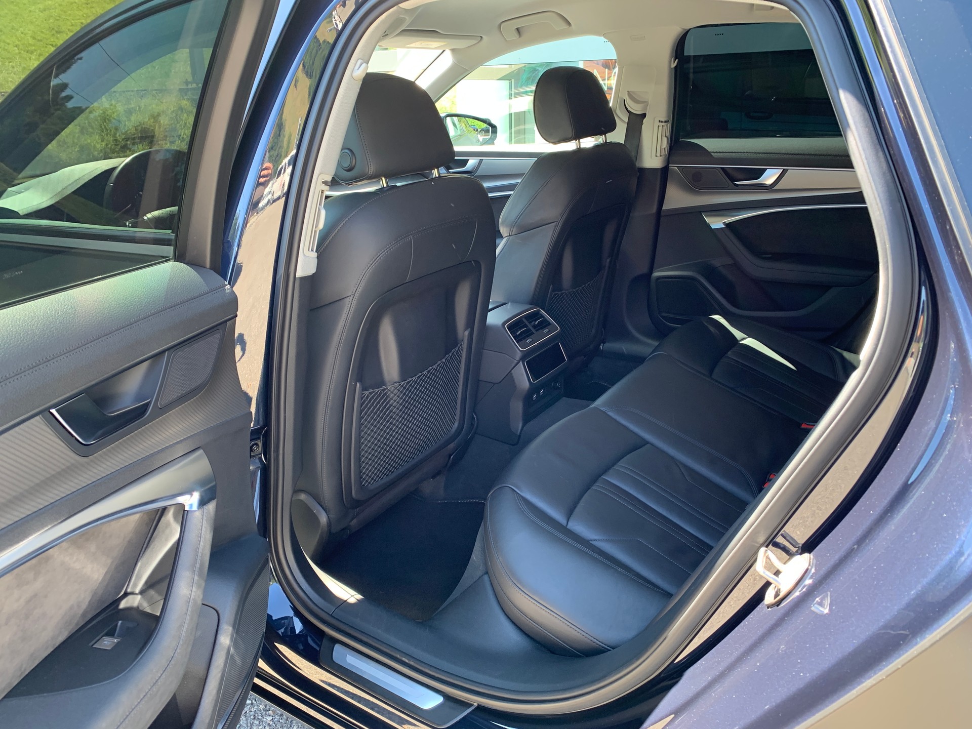 AUDI A6 Limousine 50 TDI Sport quattro tiptronic-image-16