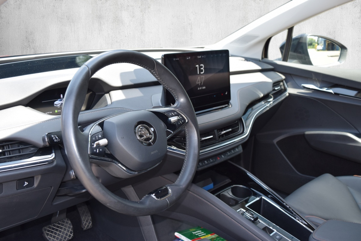 SKODA Enyaq iV 60-image-7