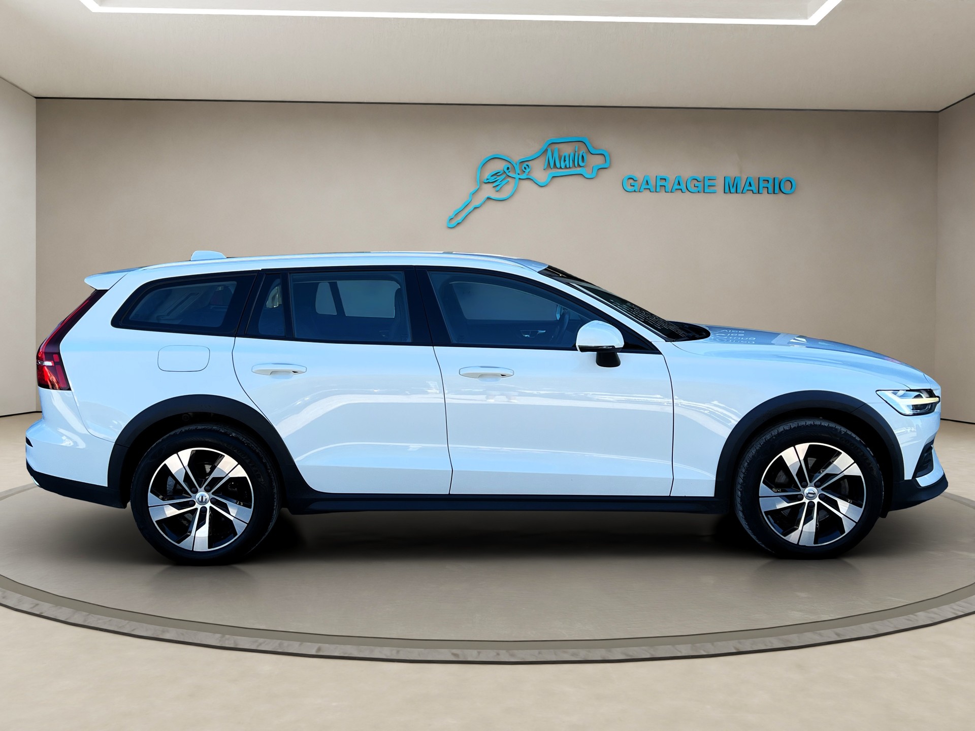 VOLVO V60 Cross Country B4 Diesel Mild Hybrid AWD Geartronic ✅CH-Fahrzeug & Frisch ab Service✅-image-3