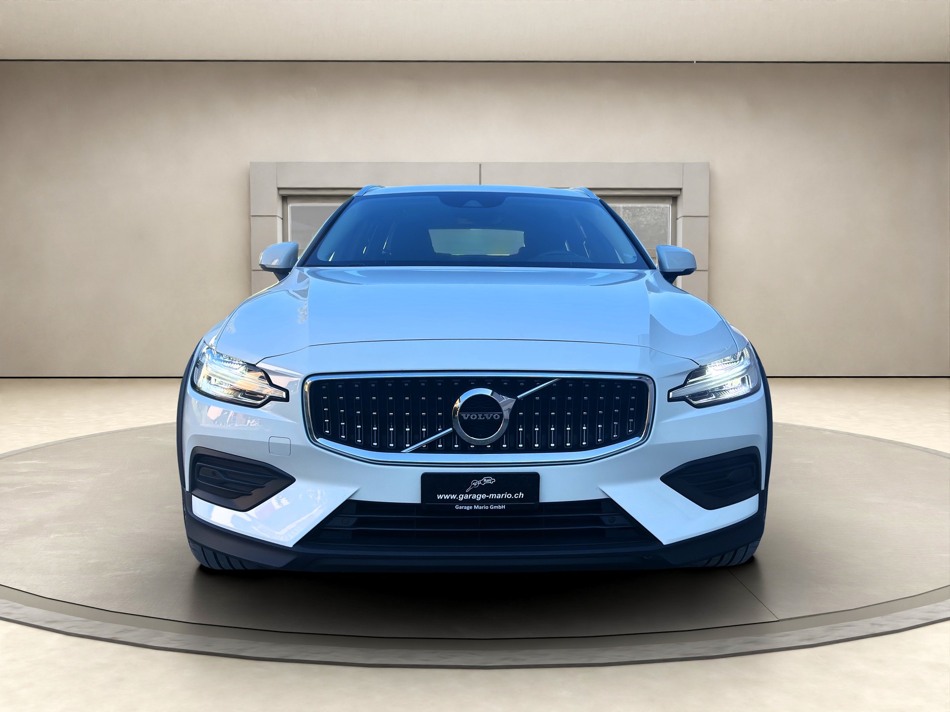 VOLVO V60 Cross Country B4 Diesel Mild Hybrid AWD Geartronic ✅CH-Fahrzeug & Frisch ab Service✅-image-1