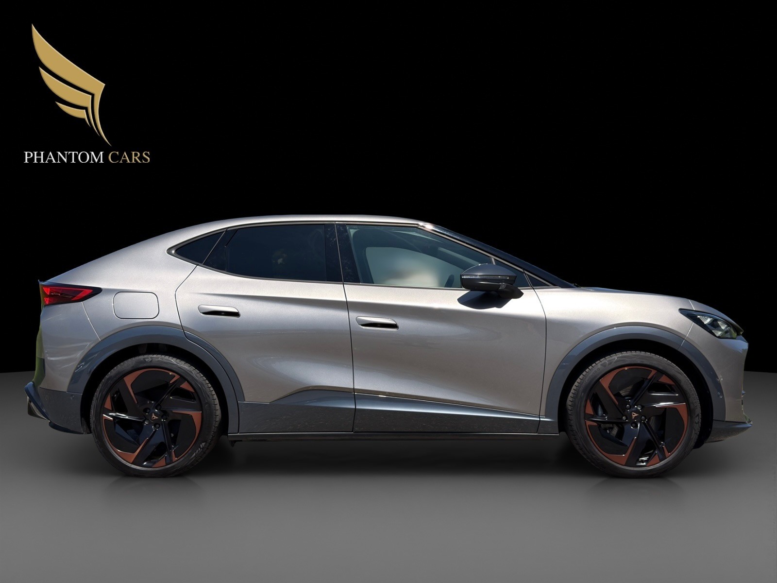 CUPRA Tavascan Type 9 77 kWh Adrenaline-image-0