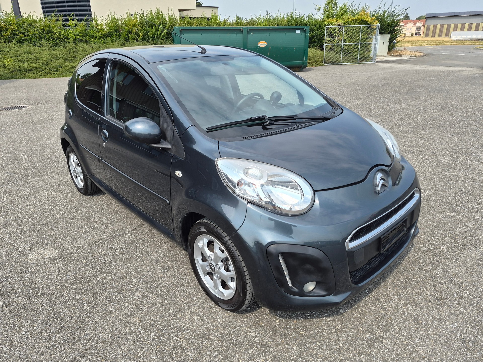 CITROEN C1 1.0i Exclusive EGS-image-3