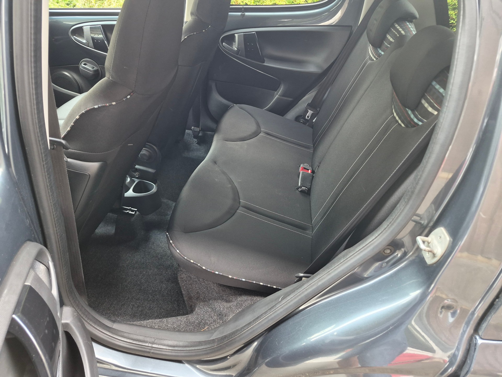 CITROEN C1 1.0i Exclusive EGS-image-6