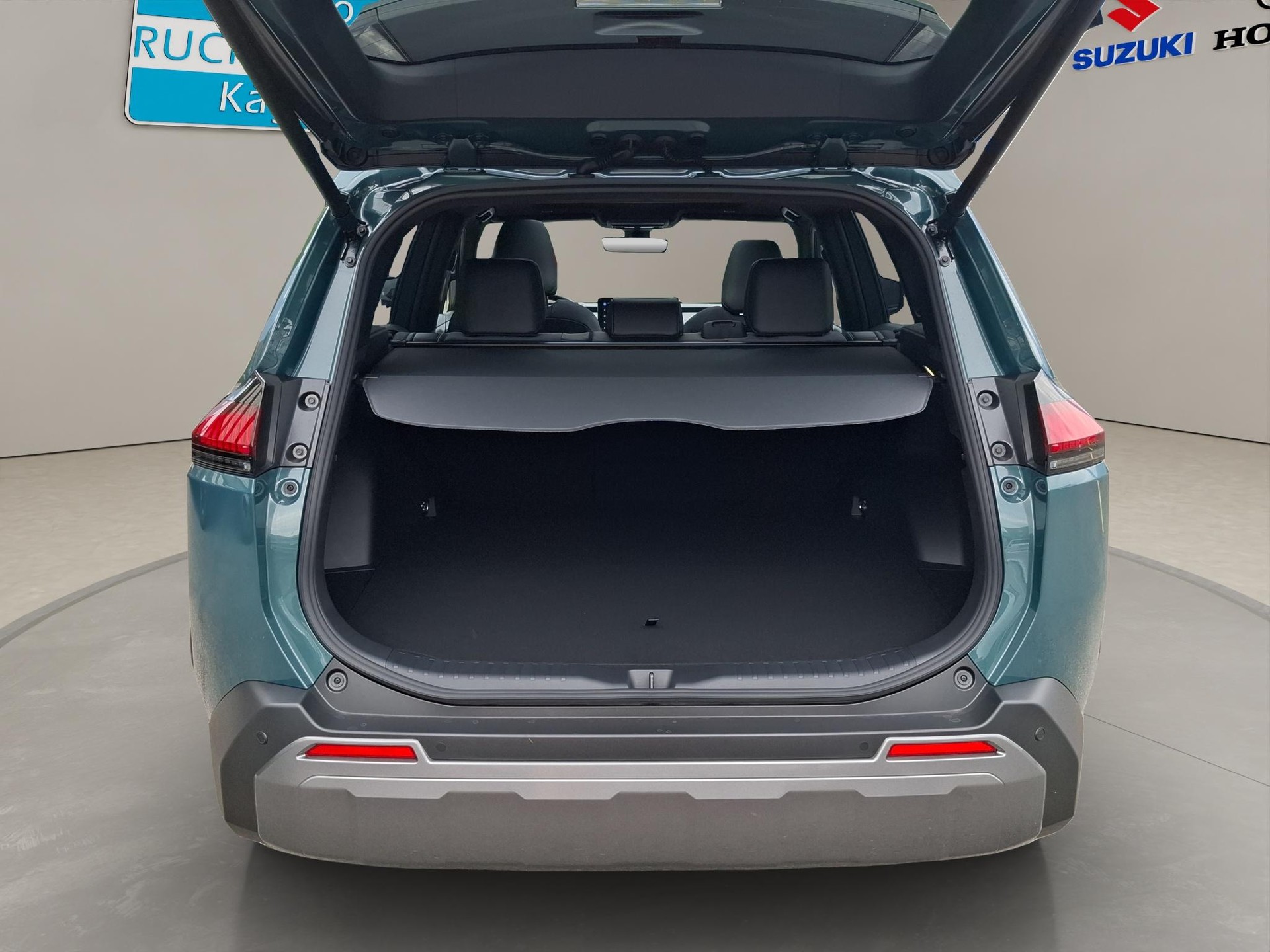 SUZUKI Across 2.5 PHEV Compact Top 4x4-image-13