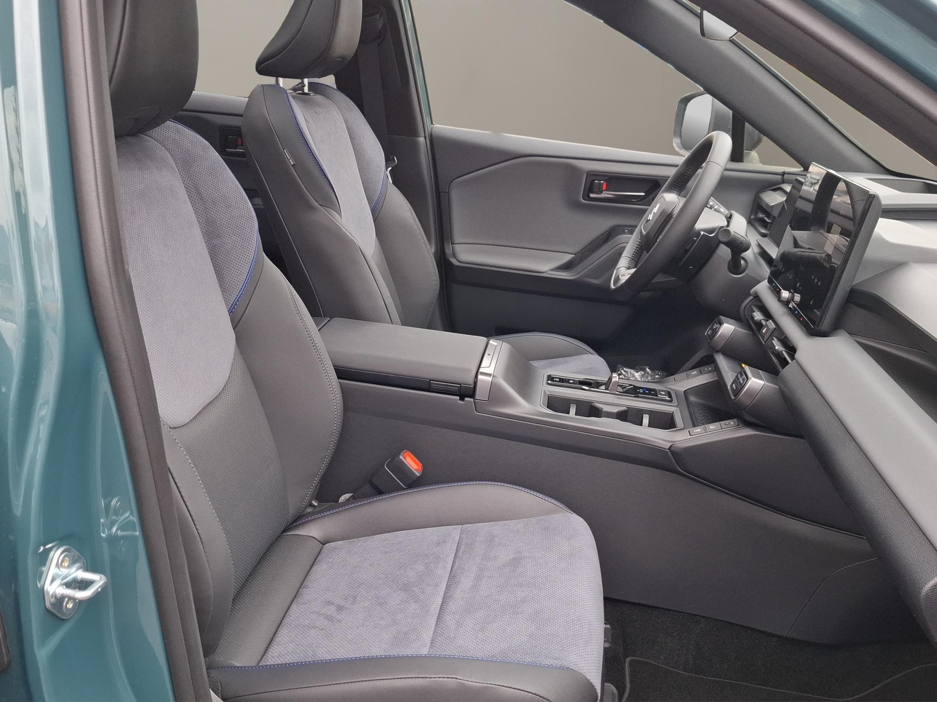 SUZUKI Across 2.5 PHEV Compact Top 4x4-image-8