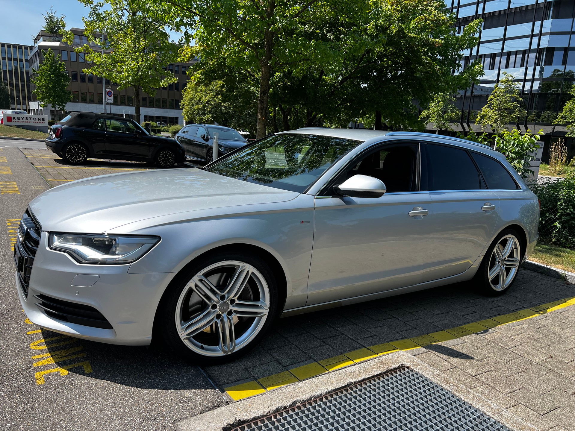AUDI Avant 3.0 TFSI V6 quattro S-tronic-image-2