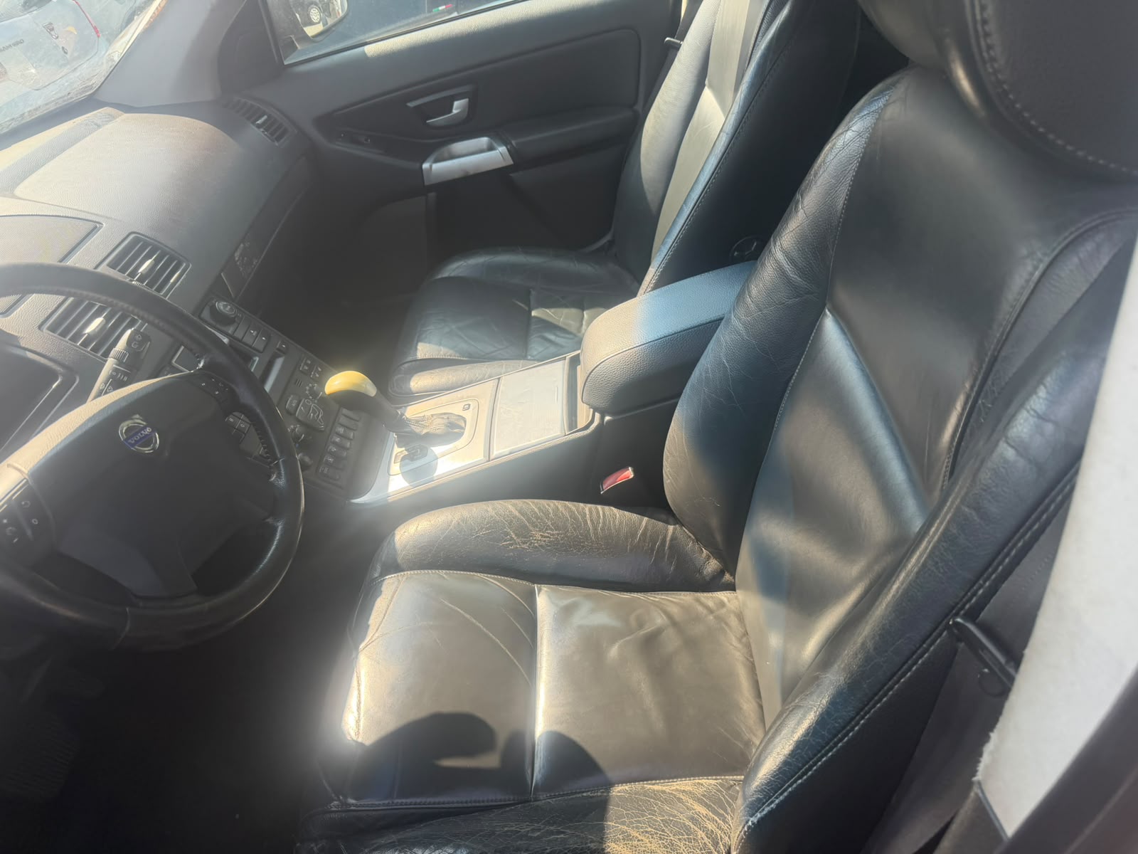 VOLVO XC90 2.5T AWD Kinetic-image-5