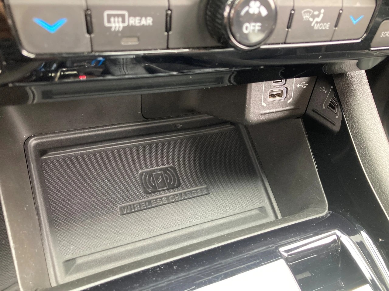 JEEP Compass 1.3 Turbo 80th Anniversary DKG-image-16