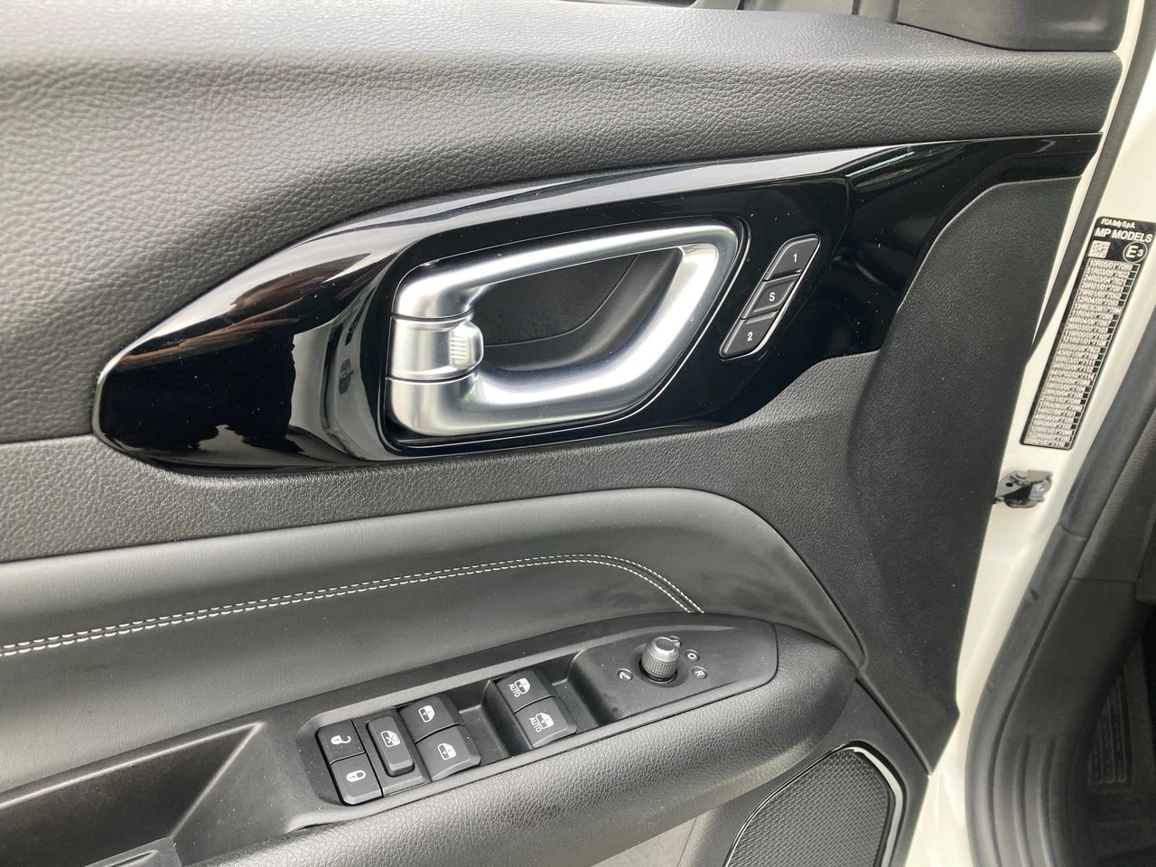 JEEP Compass 1.3 Turbo 80th Anniversary DKG-image-8