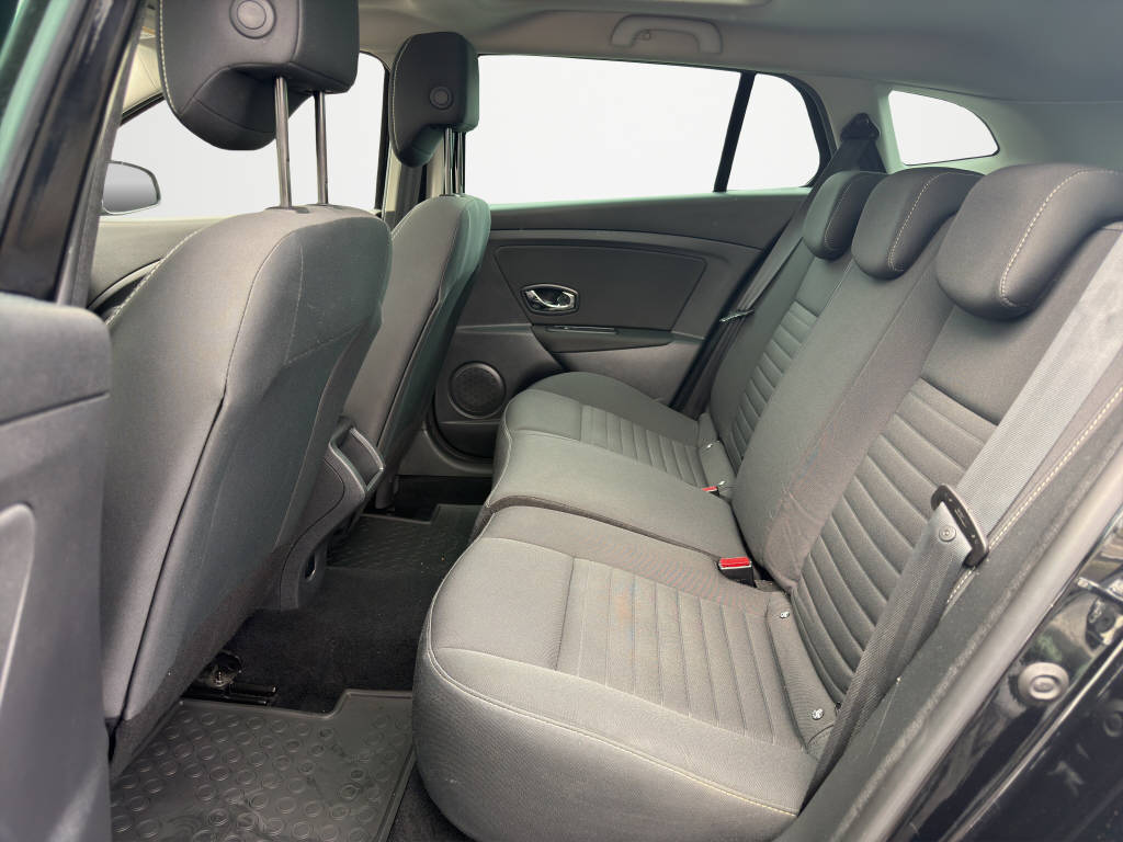 RENAULT Mégane Grandtour 1.2 TCe Zen-image-13