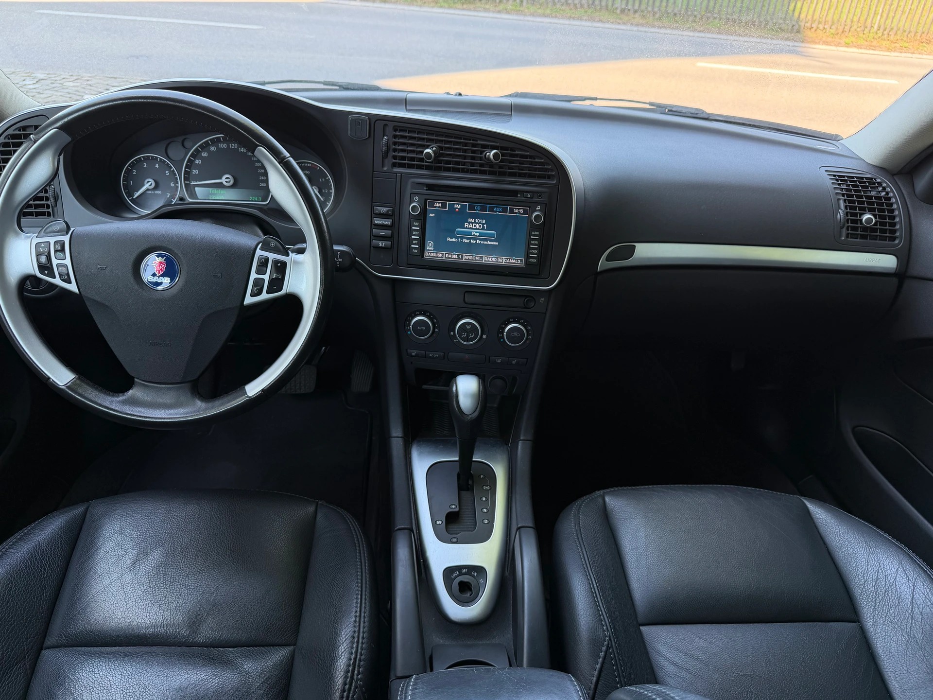 SAAB 9-3 2.8T V6 Aero XWD Automatic / 4x4 / Leder / BOSE / Xenon / NAVI / Tempomat / Klima / Sitzmemory-image-10