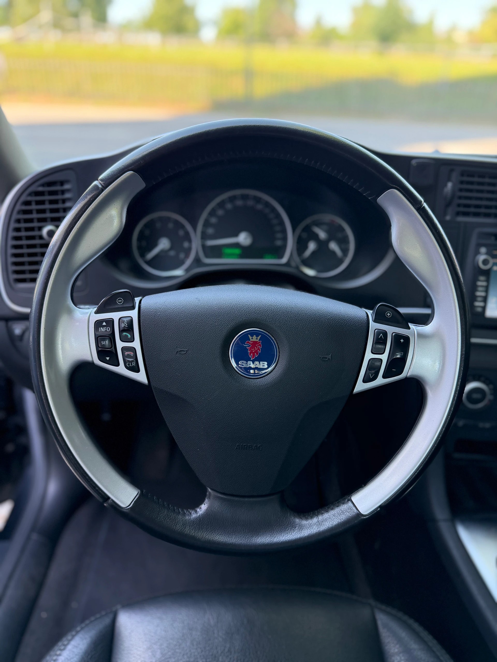 SAAB 9-3 2.8T V6 Aero XWD Automatic / 4x4 / Leder / BOSE / Xenon / NAVI / Tempomat / Klima / Sitzmemory-image-12