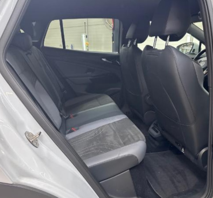 VW ID.4 Pro United 77 kWh 4 Motion Modell 2026 mit Anhängerkupplung-image-10