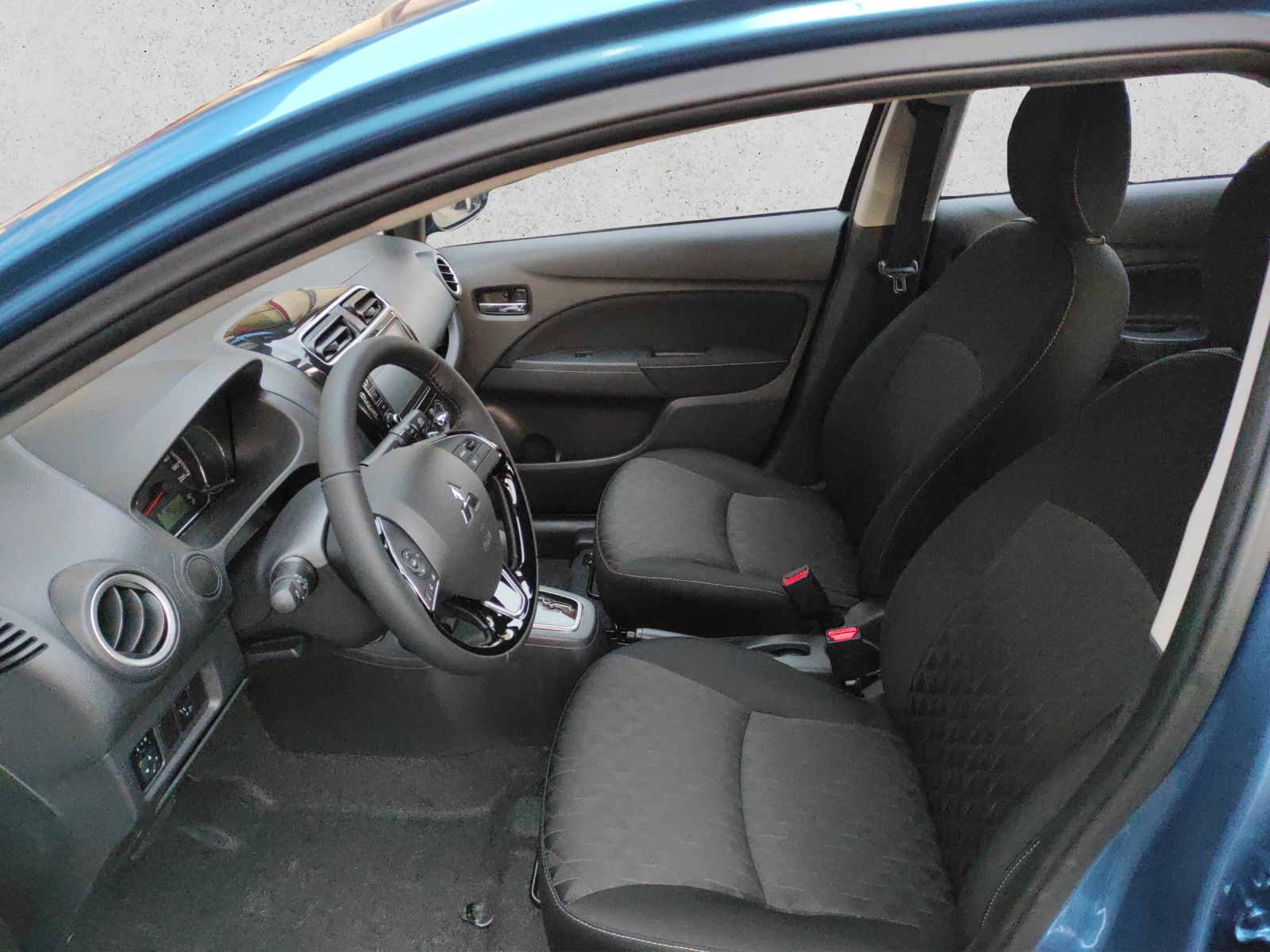 MITSUBISHI Space Star 1.2 MIVEC Invite-image-8