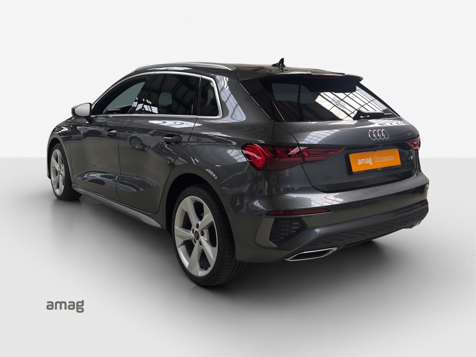 AUDI A3 Sportback 40 TFSI e S line Attraction S-tronic-showroom-element-3