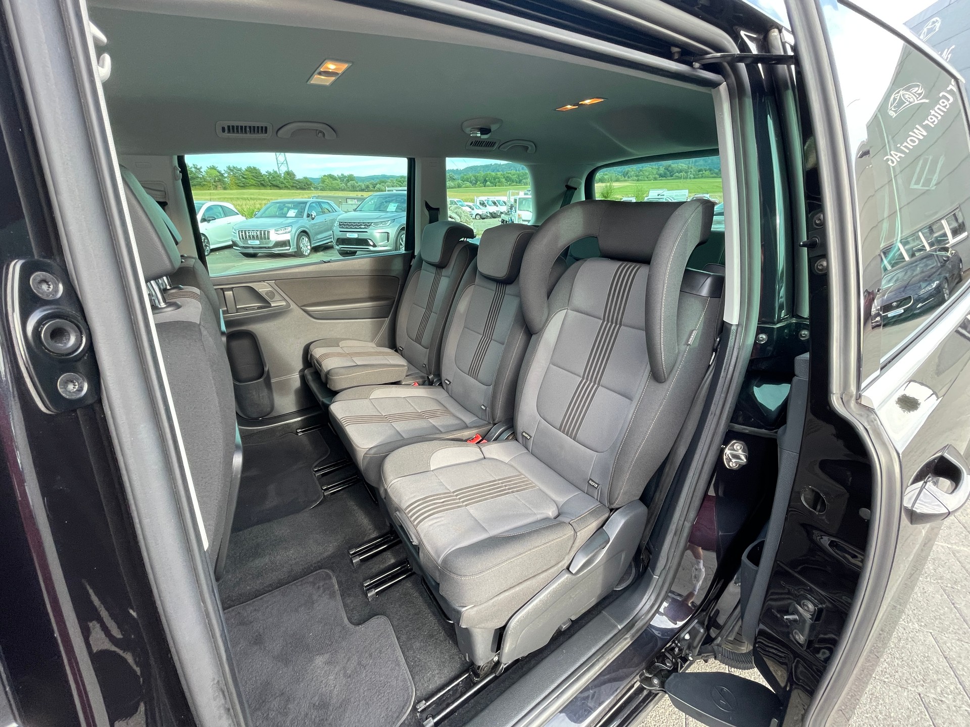 VW Sharan 2.0 TDI BMT Allstar 4Motion DSG-image-12