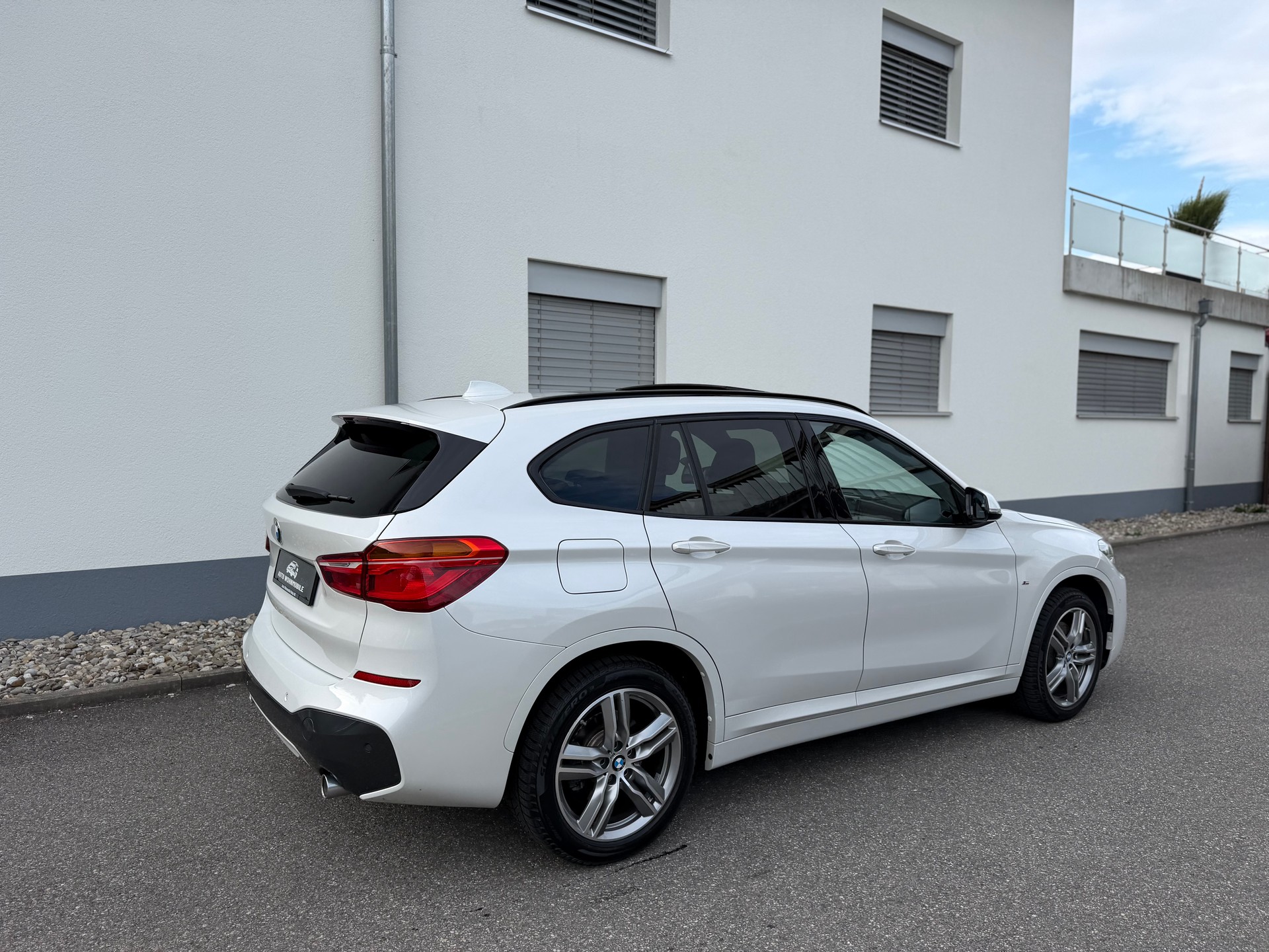 BMW X1 xDrive 20d M Sport Steptronic-image-5