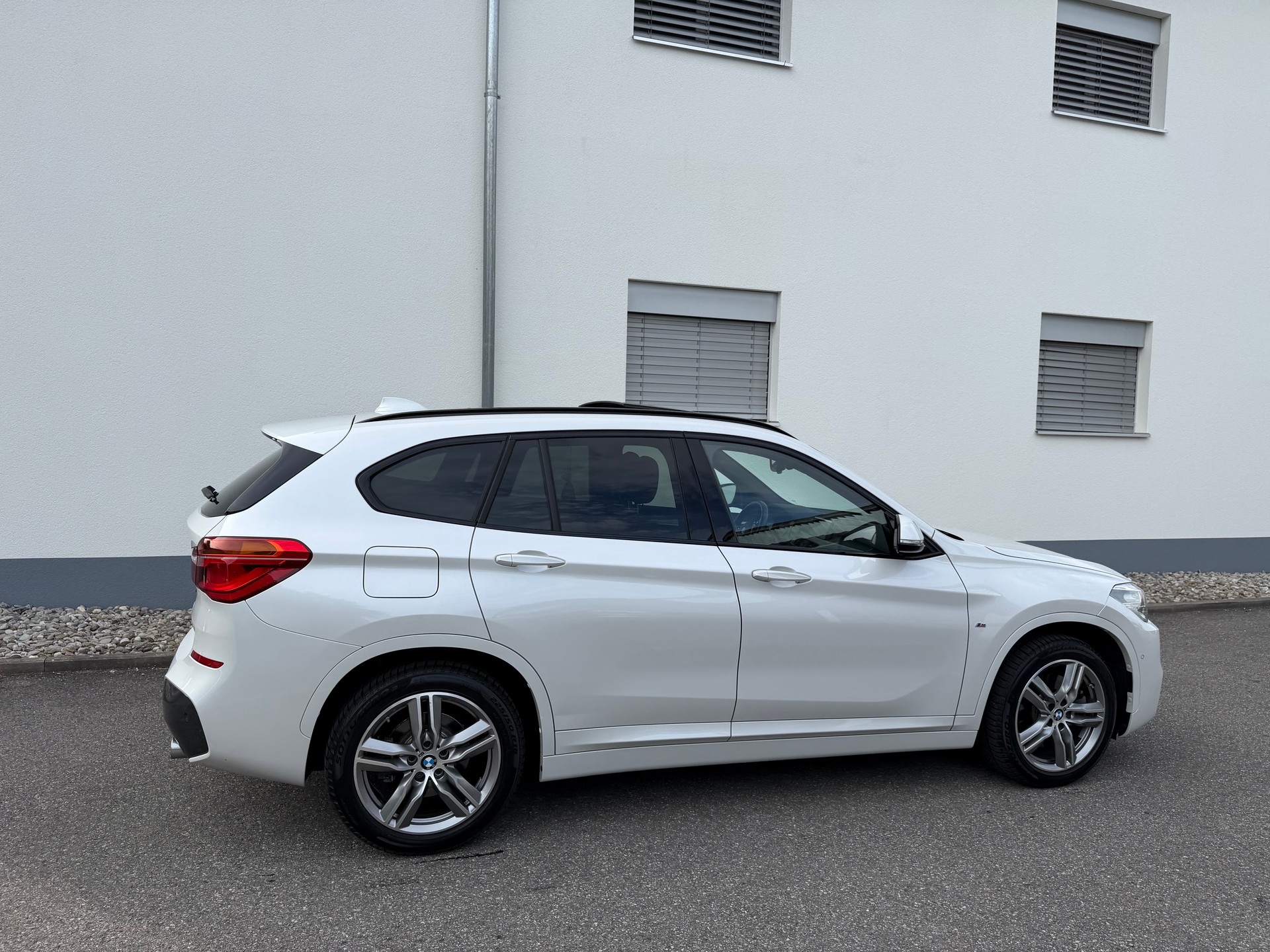 BMW X1 xDrive 20d M Sport Steptronic-image-4